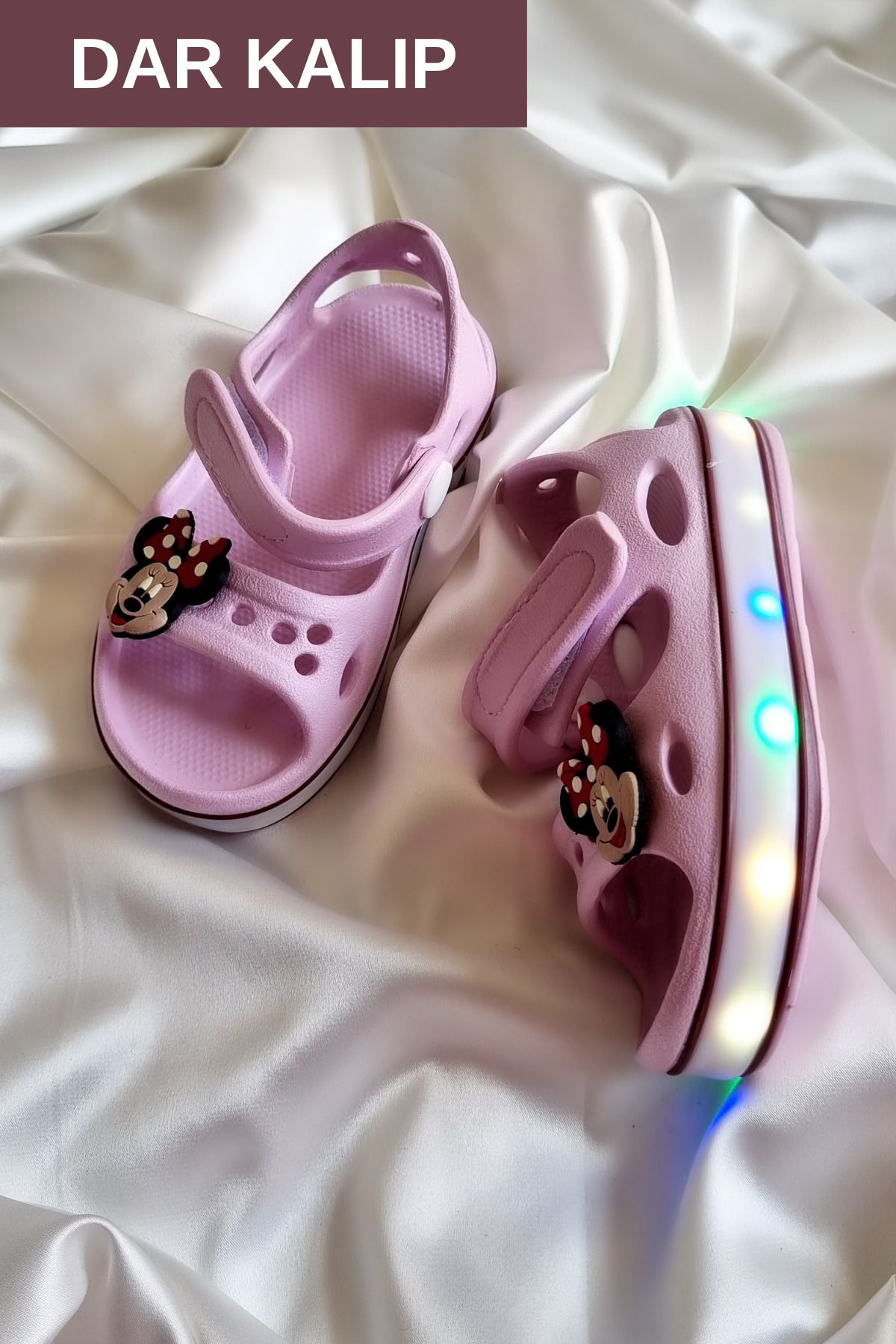 Akınal Bella-E274 Model Lighted Children's Sandals 1