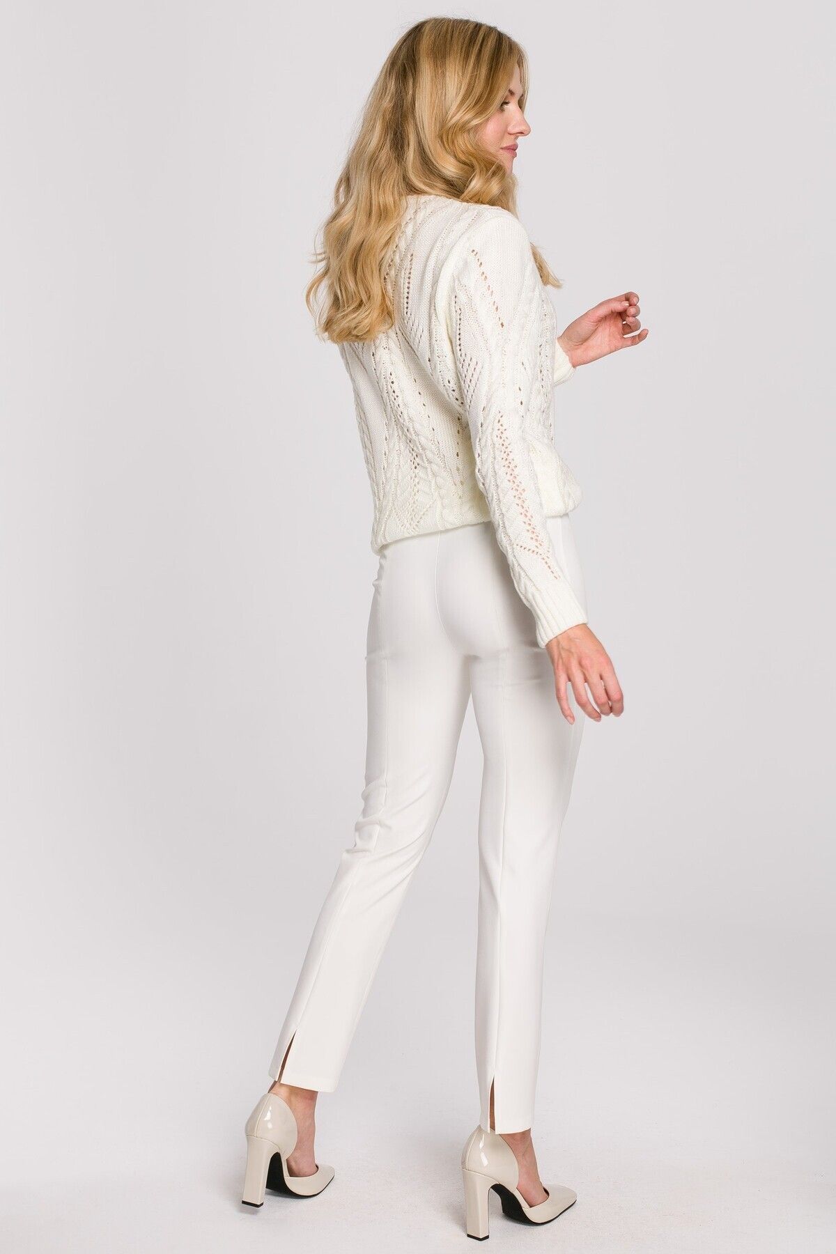 Makover-Trousers with slits at the back 3