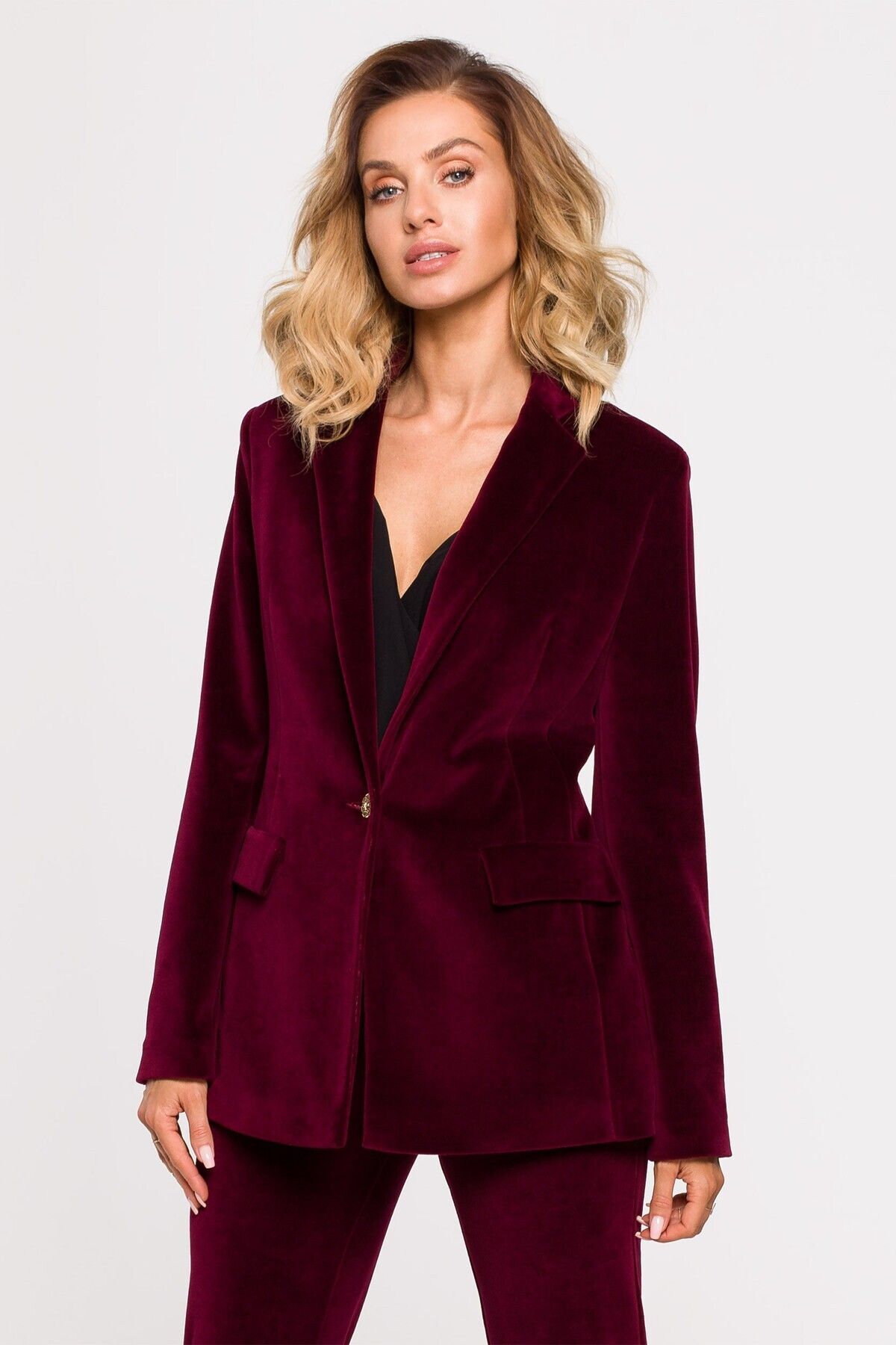 Made of Emotion-Velour blazer fastened with a single button 1