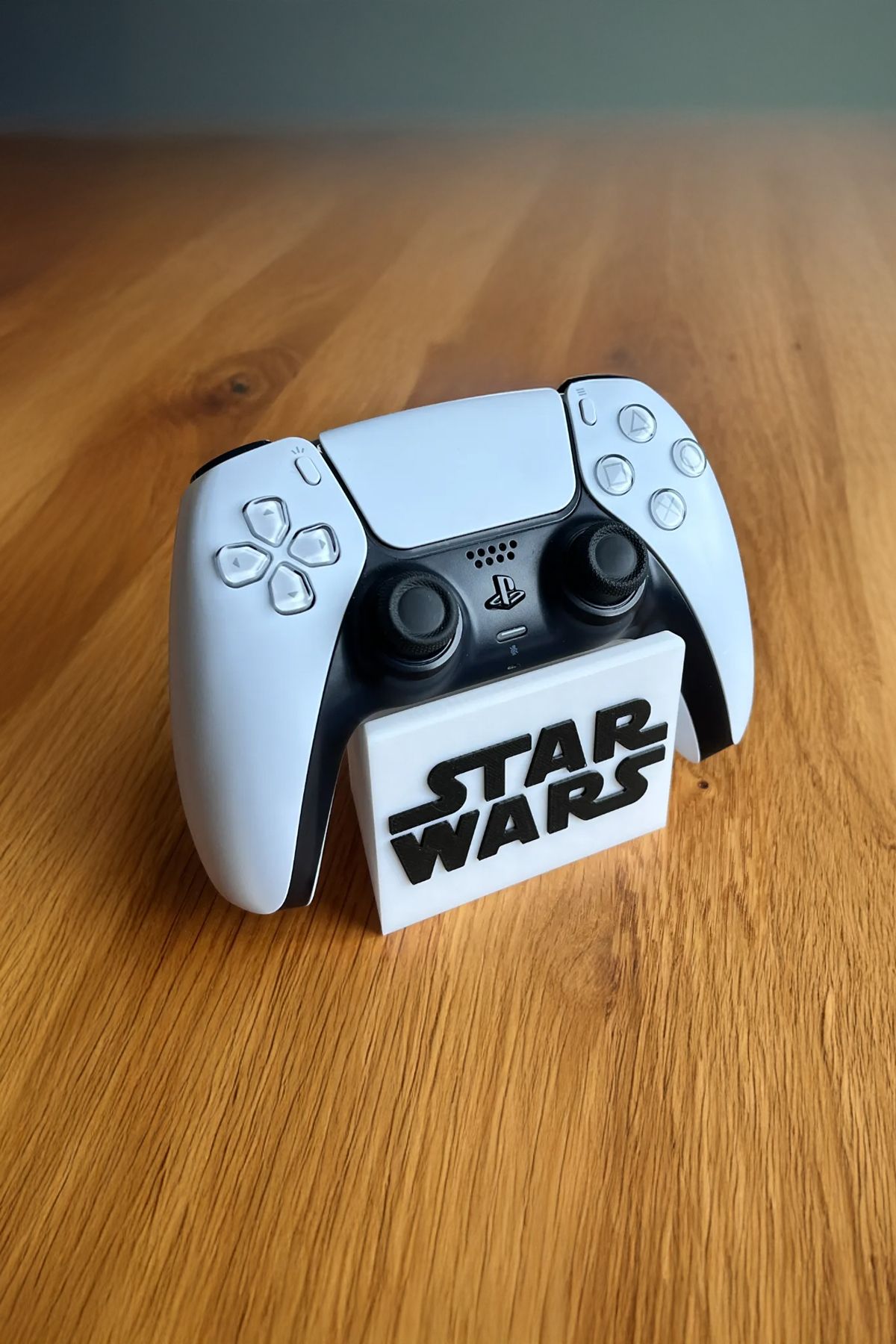 MEK Star Wars Temalı PS5 DualSense Standı