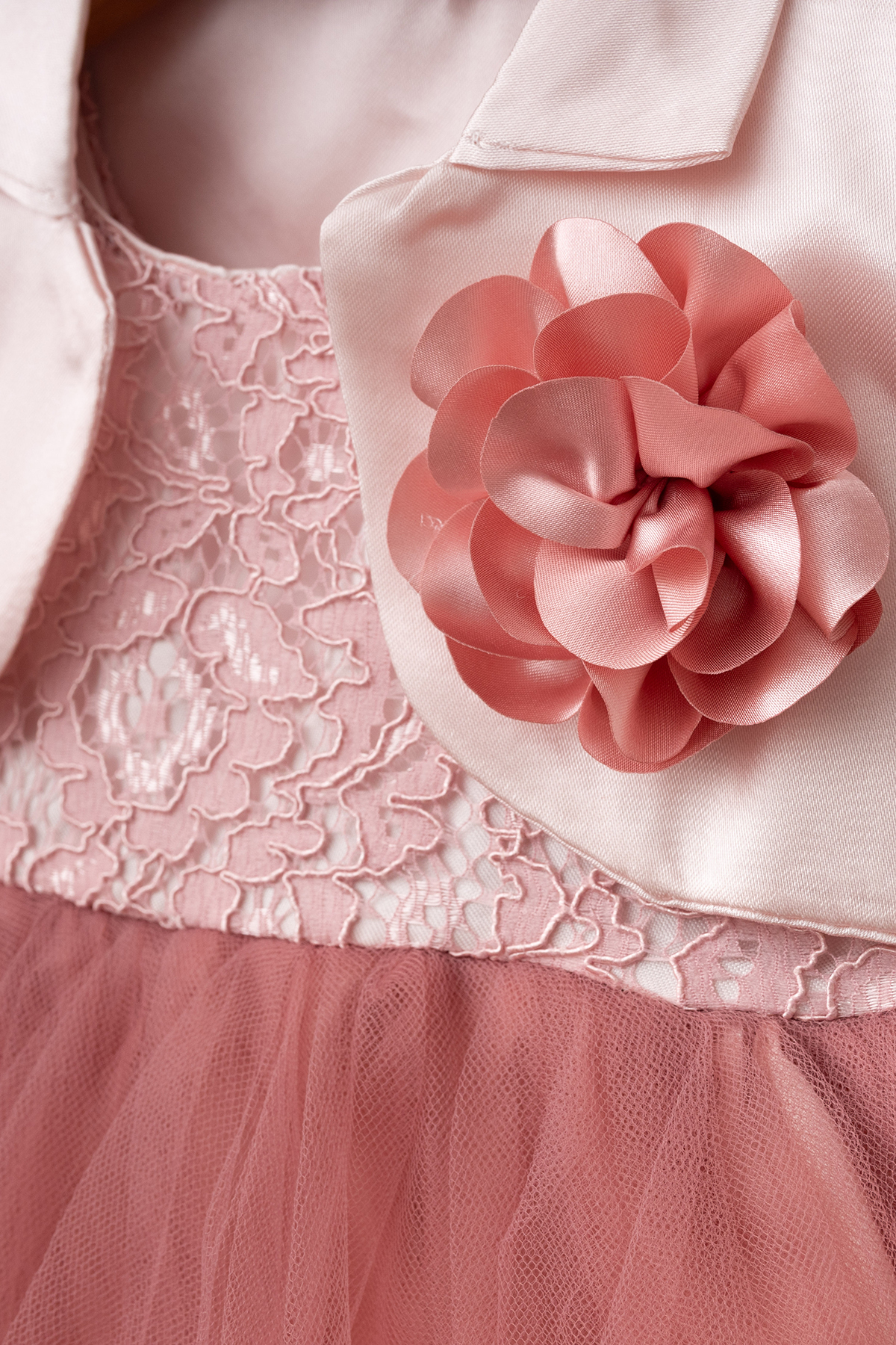 Ponpon Baby Kız bebek çiçekli ceketli 6 parça lüks mevlüt elbisesi yenidoğan elbise bebek hediyelik fotoğrafı 4 (önizleme)