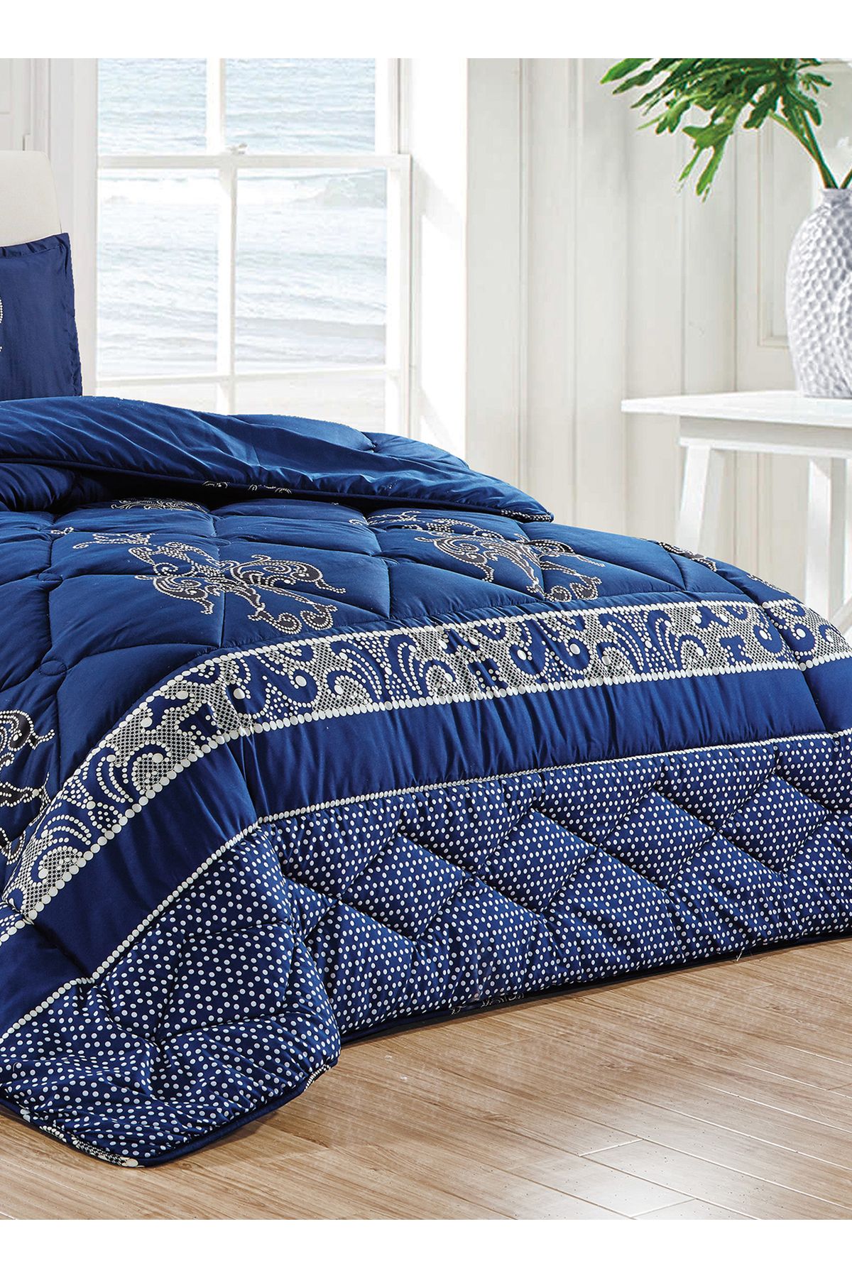 Generic-Comforter Set 4 Piece Single Size Elegant Bedspread Lightweight Comforter Suitable for All Seasons 3