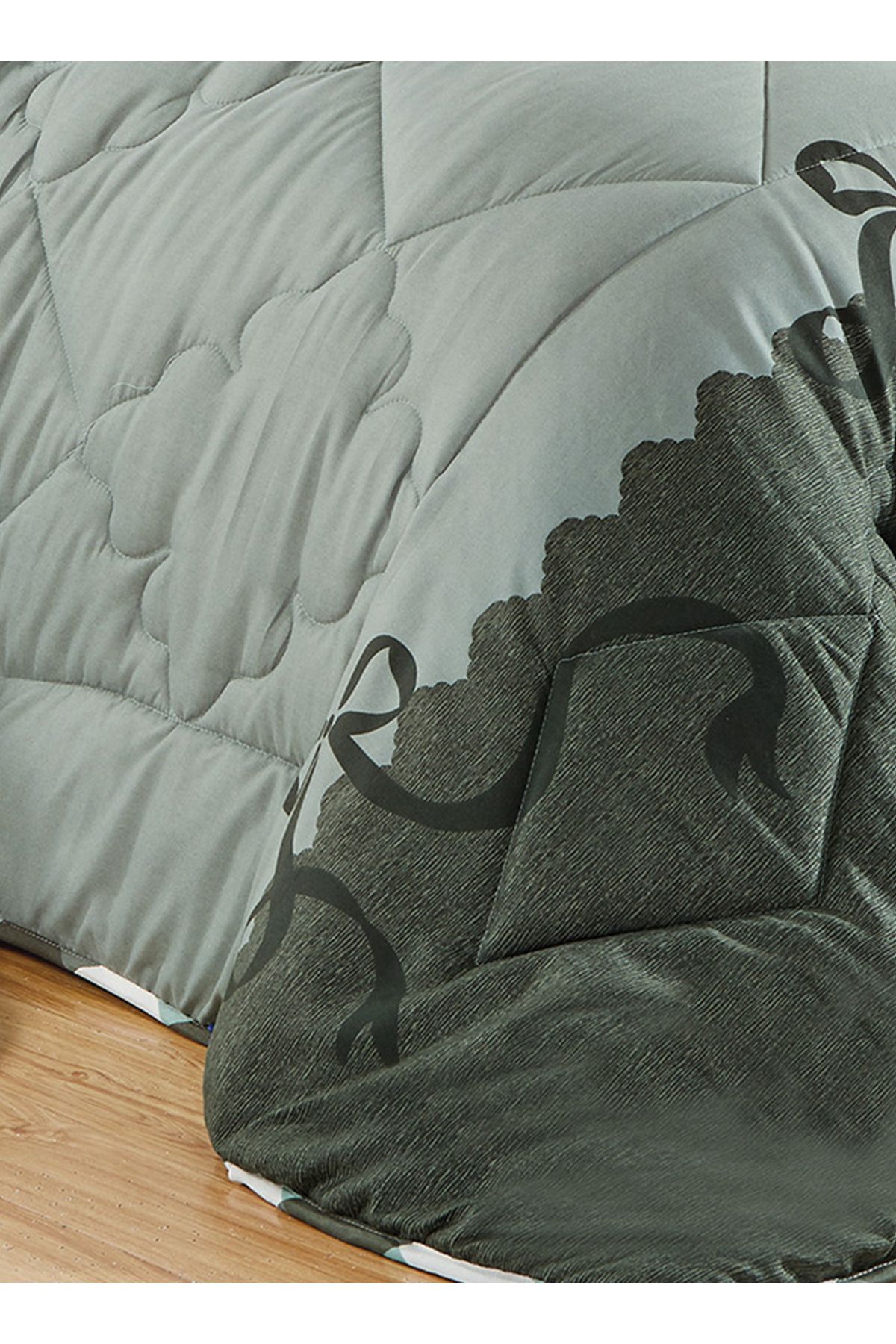 Generic-Comforter Set 4 Piece Single Size Elegant Bedspread Lightweight Comforter Suitable for All Seasons 5