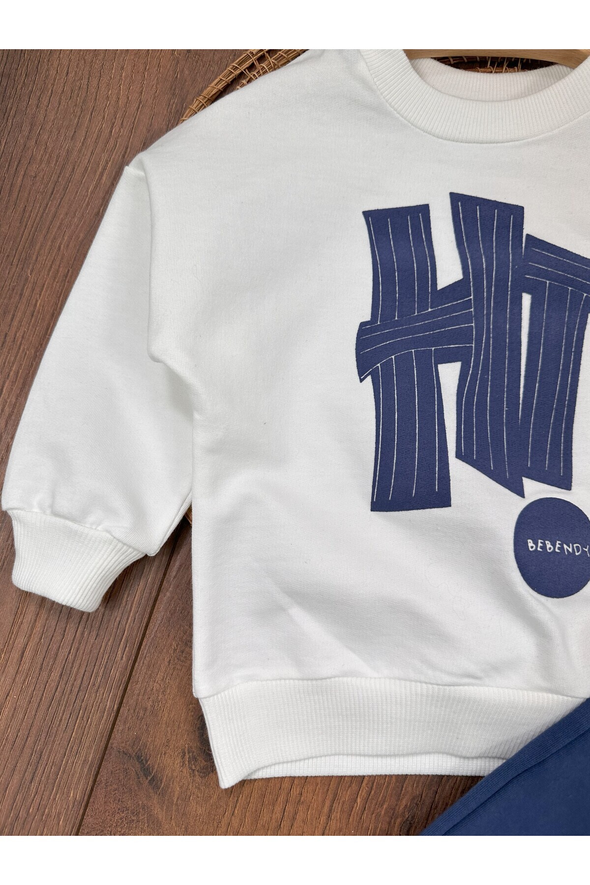 tiwitibaby Kabartma Baskılı Bereli Armalı Oversize Erkek Bebek/Çocuk Takım fotoğrafı 4 (önizleme)