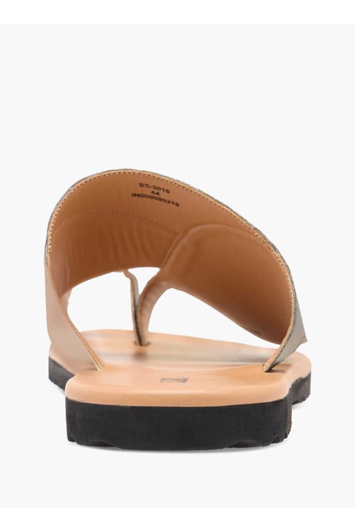 LBL by Shoexpress-Panelled Slip-On Arabic Sandals with Toe Loop Detail 4