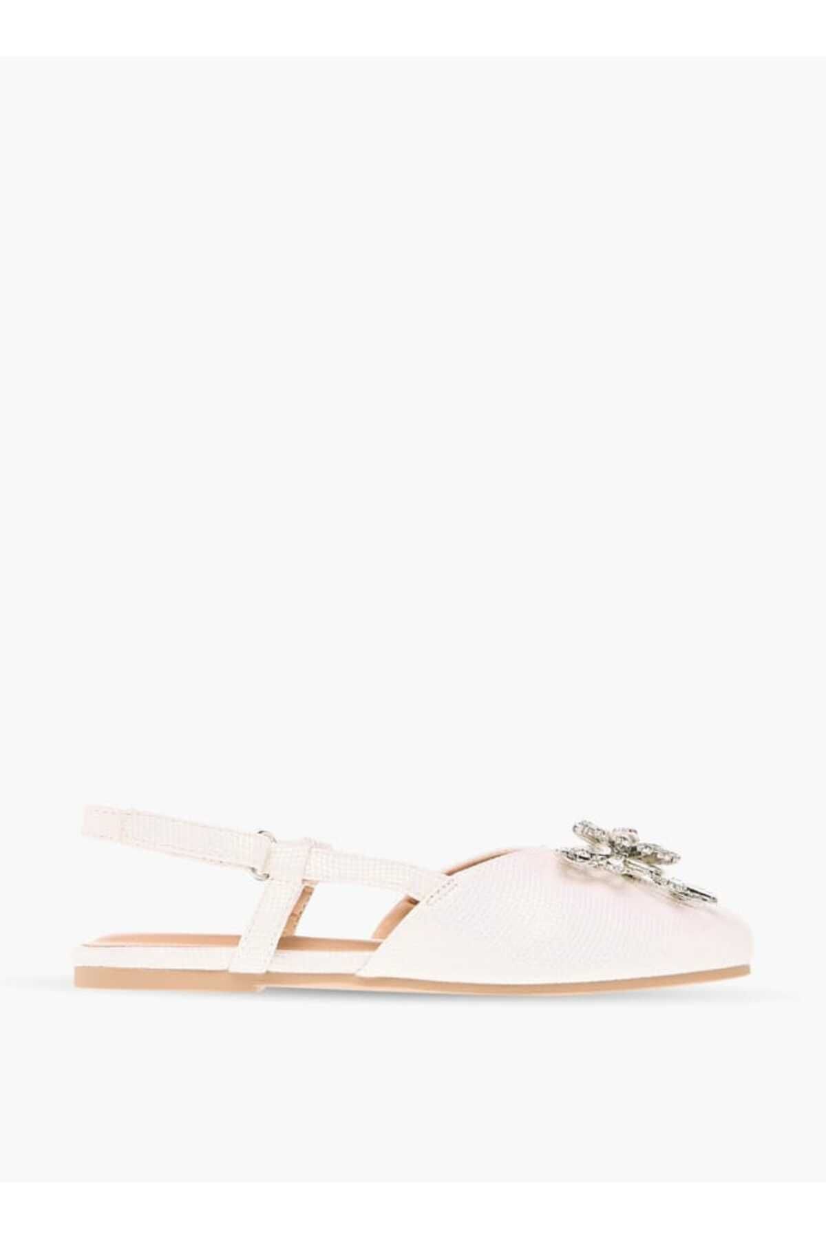 Celeste-Girls' Butterfly Embellished Sandals with Hook and Loop Closure 3
