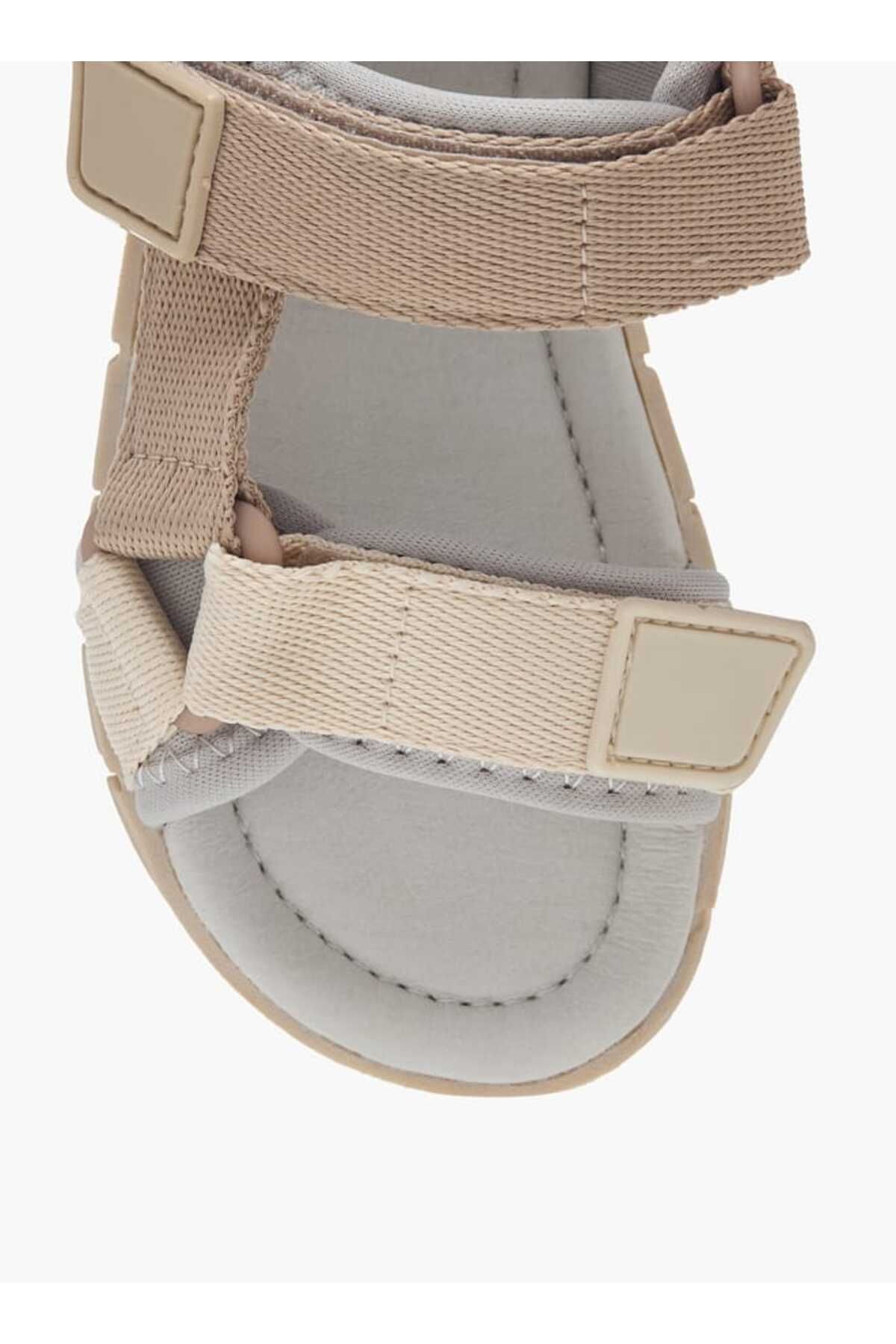 LBL by Shoexpress-Colourblock Sandals with Hook and Loop Closure 3