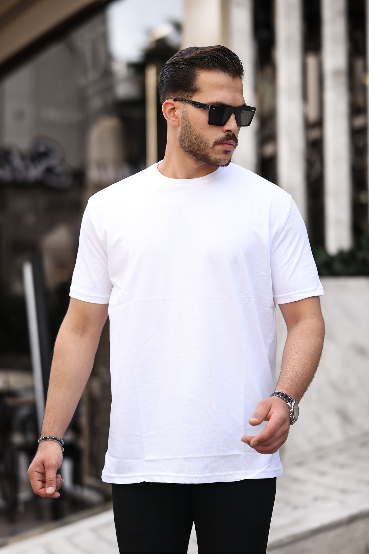 Artı1 Erkek Beyaz %100 Pamuk Slim Fit  Bisiklet Yaka Basic Tişört