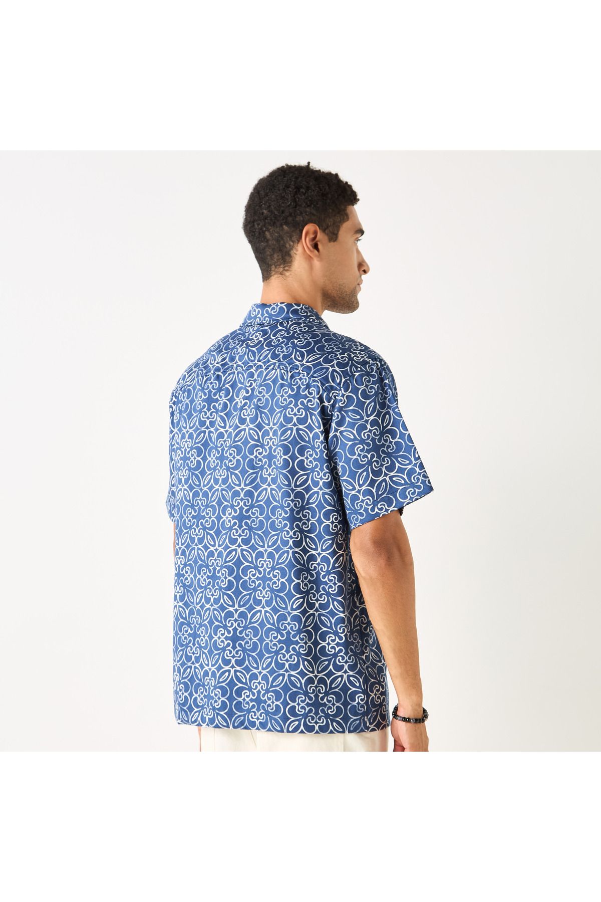 Lee Cooper-Relaxed Fit Printed Shirt With Short Sleeves 3