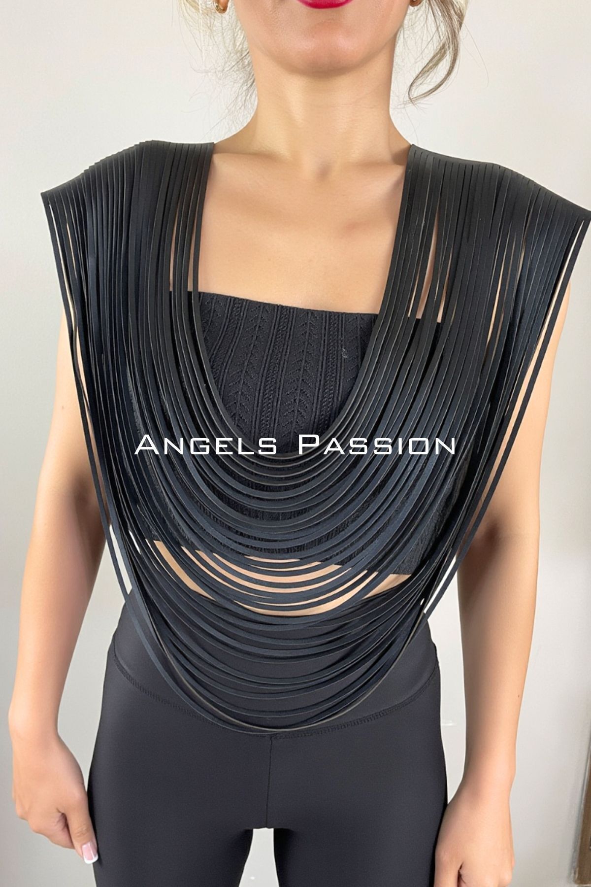 Angels Passion-Stylish Leather Tasseled Shawl Harness 3