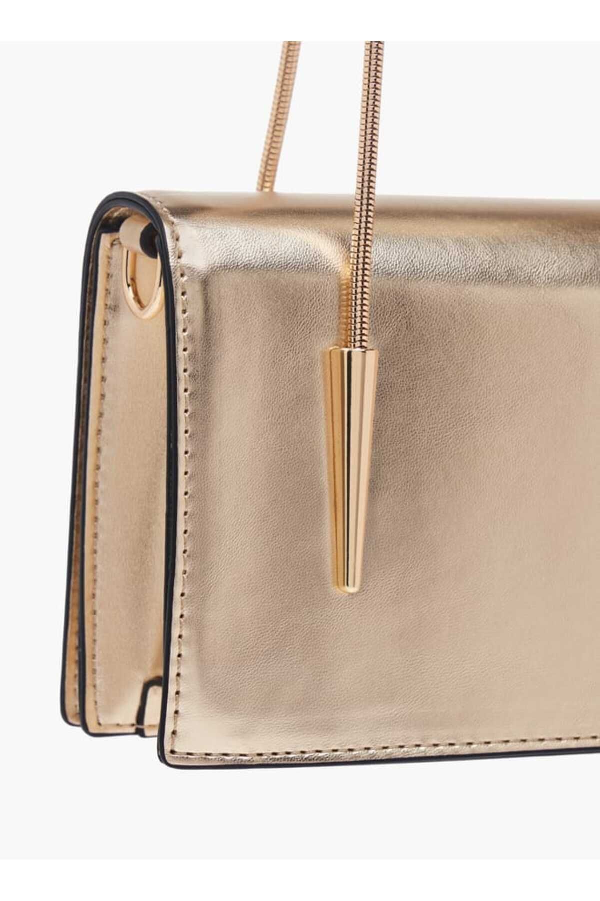 Celeste-Solid Crossbody Bag with Button Closure and Chain Strap 4