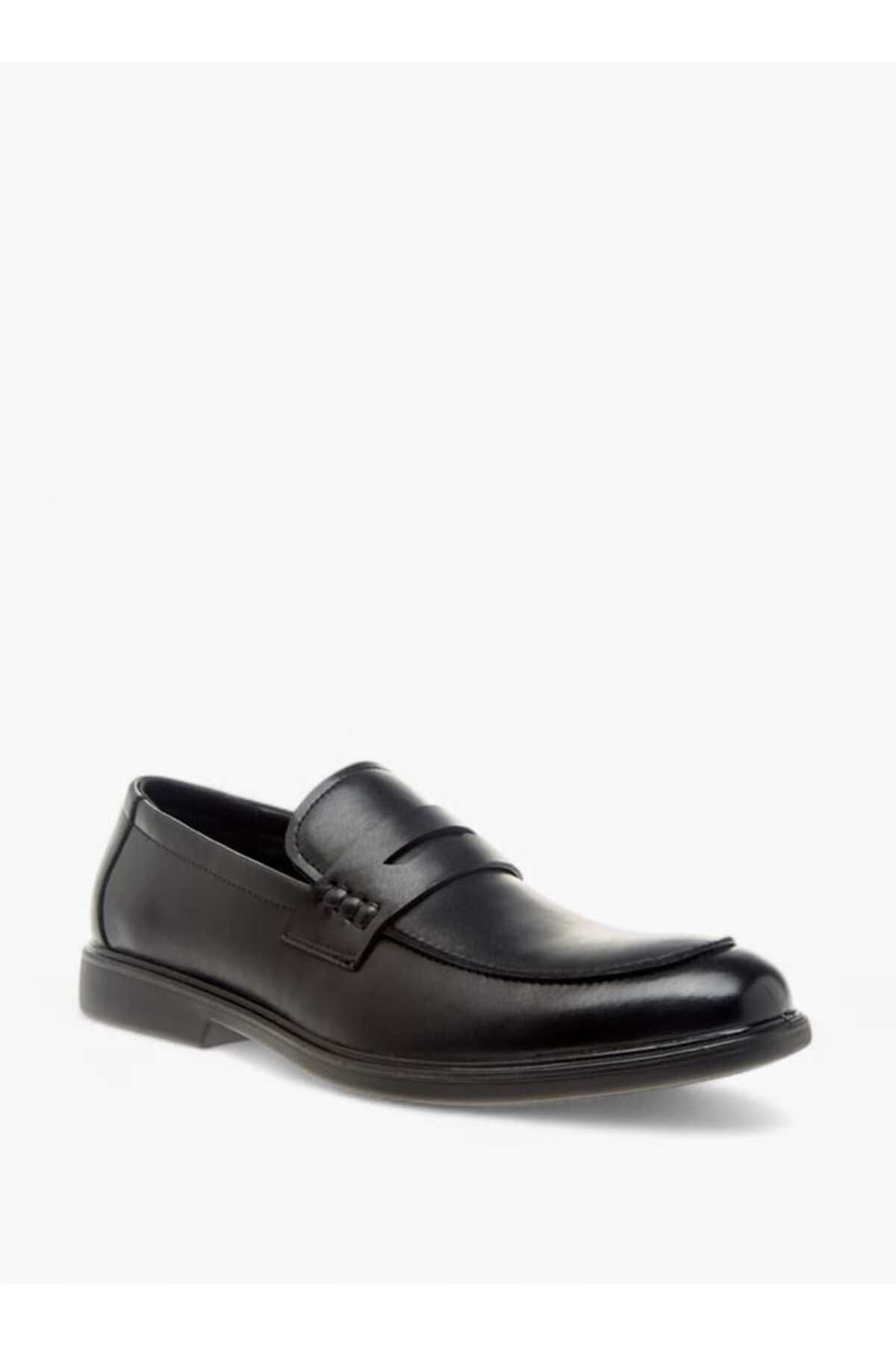LBL by Shoexpress-Textured Slip-On Loafers 2