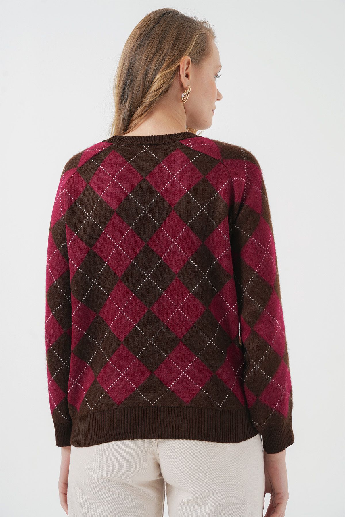 Bigdart-15918 Diamond Pattern Knitwear Sweater - Brown 5