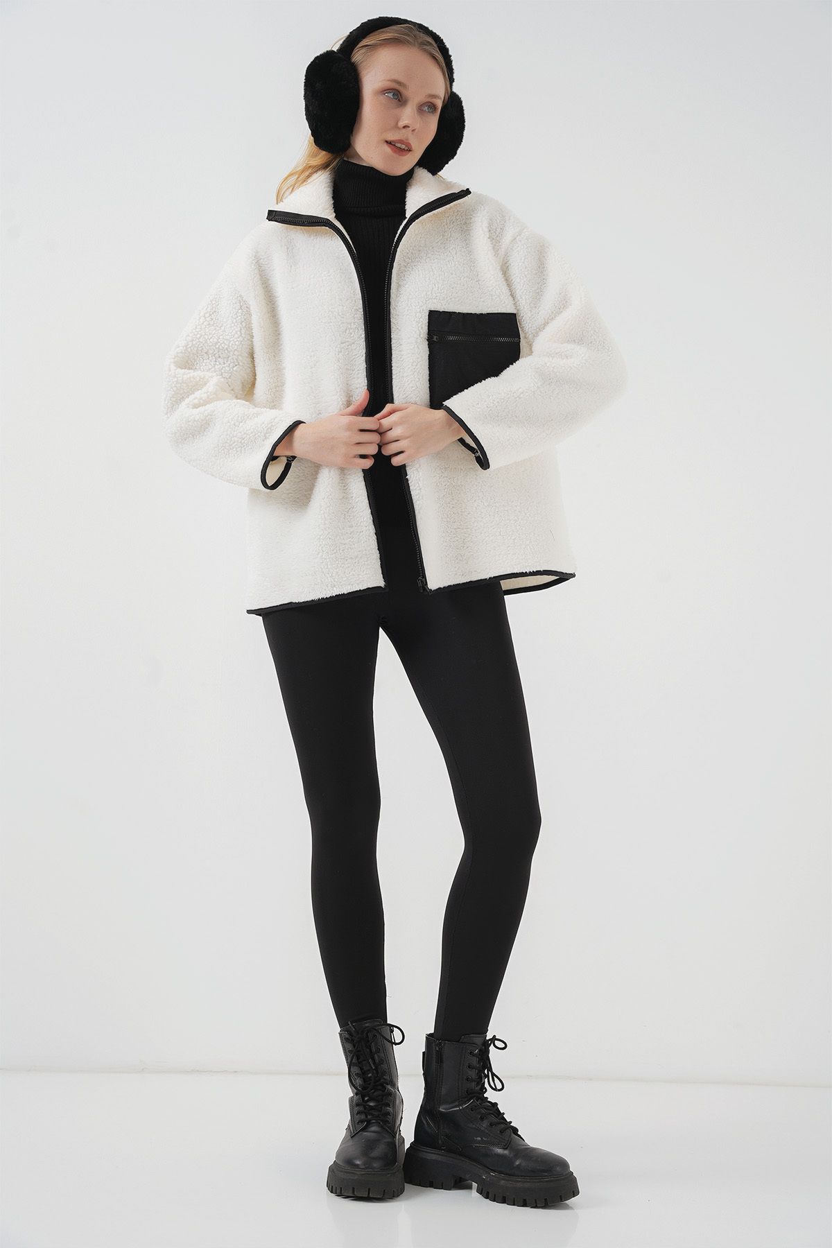 complete the look image