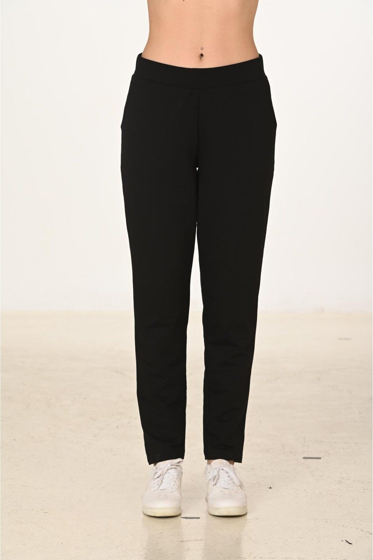 TRENDHİLL-Women's Black Cotton Sweatpants 5610-S 3