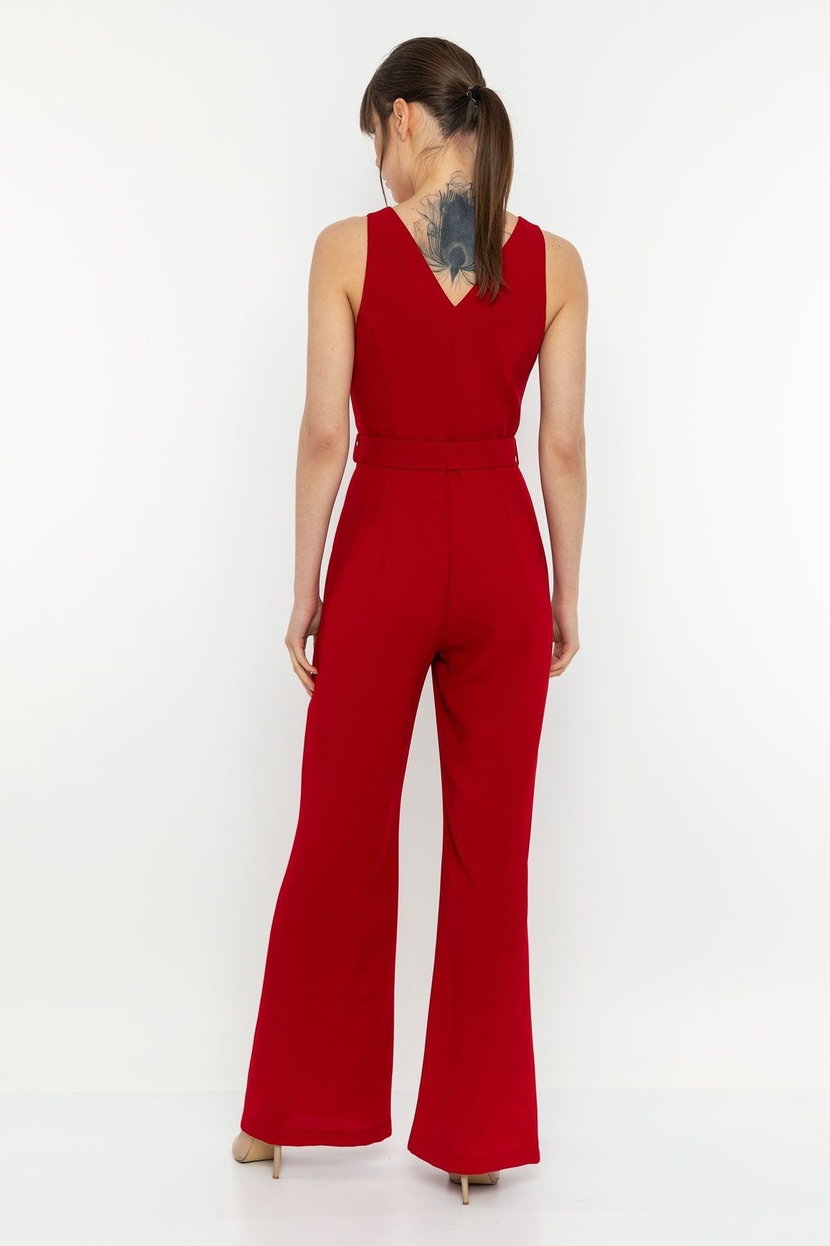 INVIDIA-Zipper Detailed Belted Jumpsuit 4