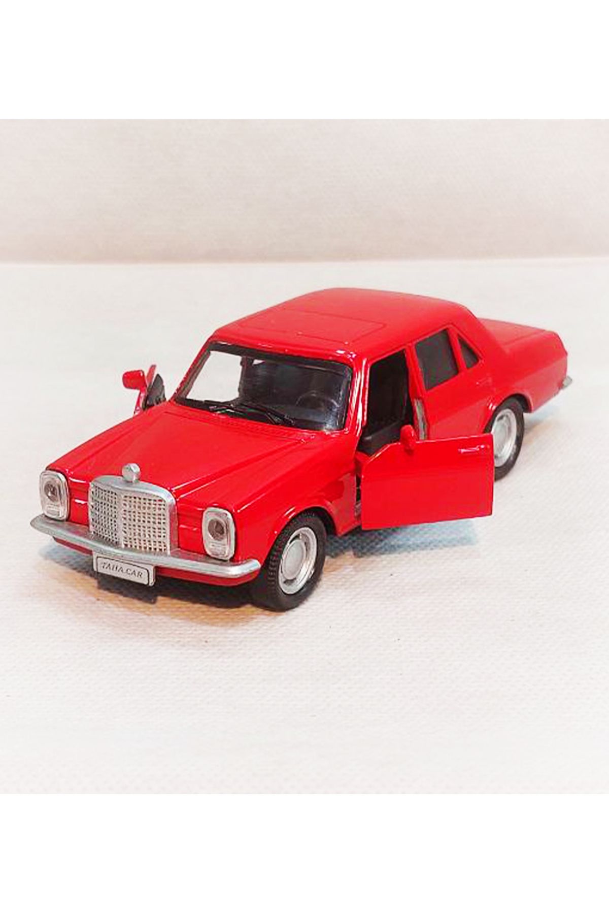 MERCEDES Benz W114 | Çek Bırak E220 Metal Araba | Diecast 1:36 Model Oyuncak