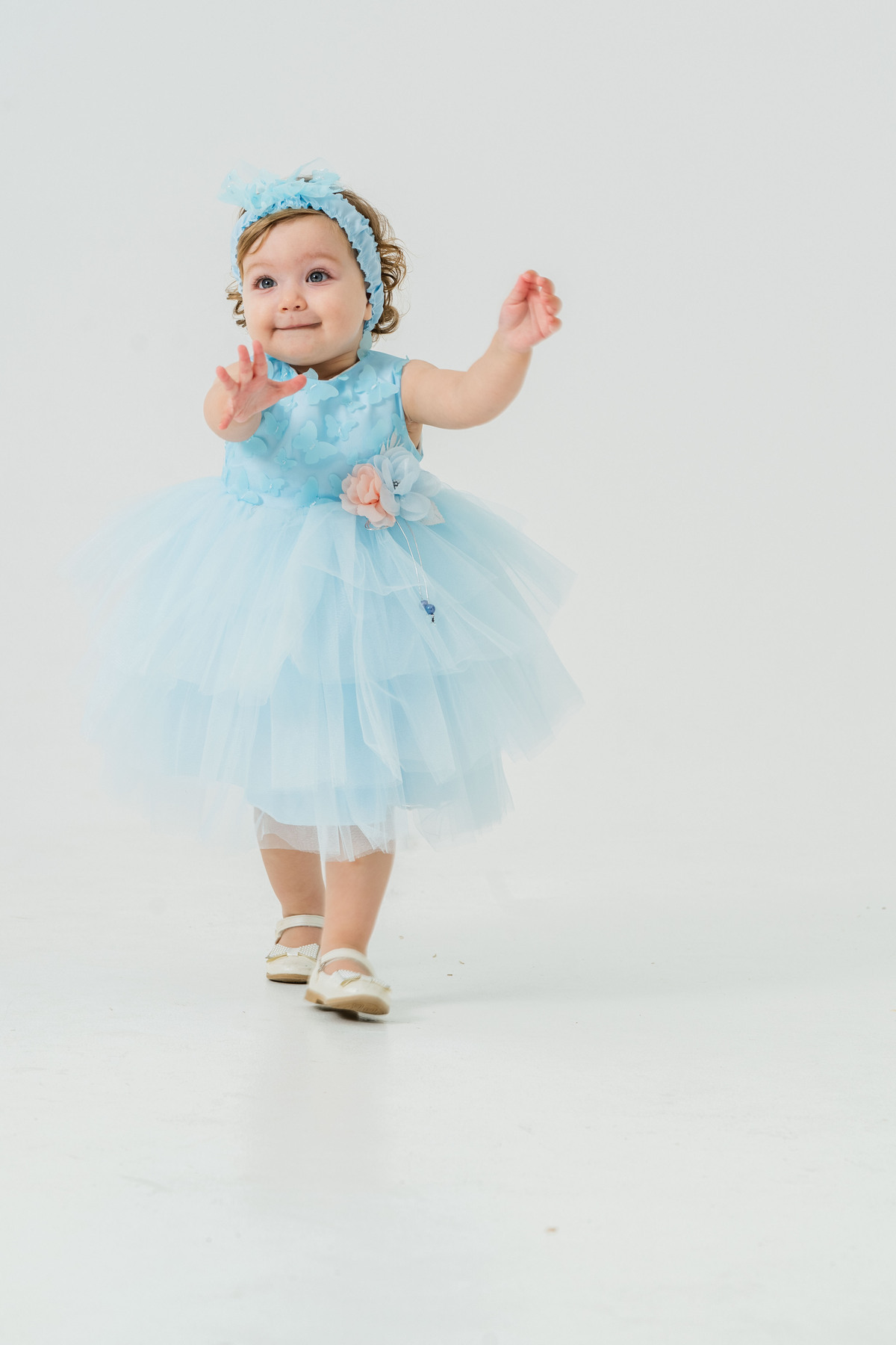 Eray Kids Kız Bebek Abiye Elbise Kelebekli Kat Kat Etekli Toka Hediyeli fotoğrafı 3 (önizleme)