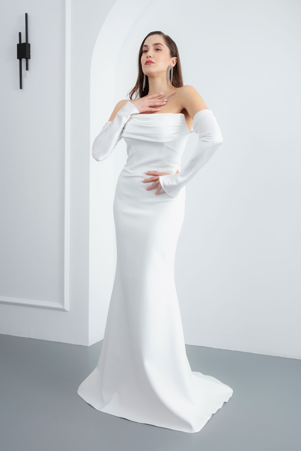 Lafaba-Women's White Collar Detailed Fish Evening Dress 2