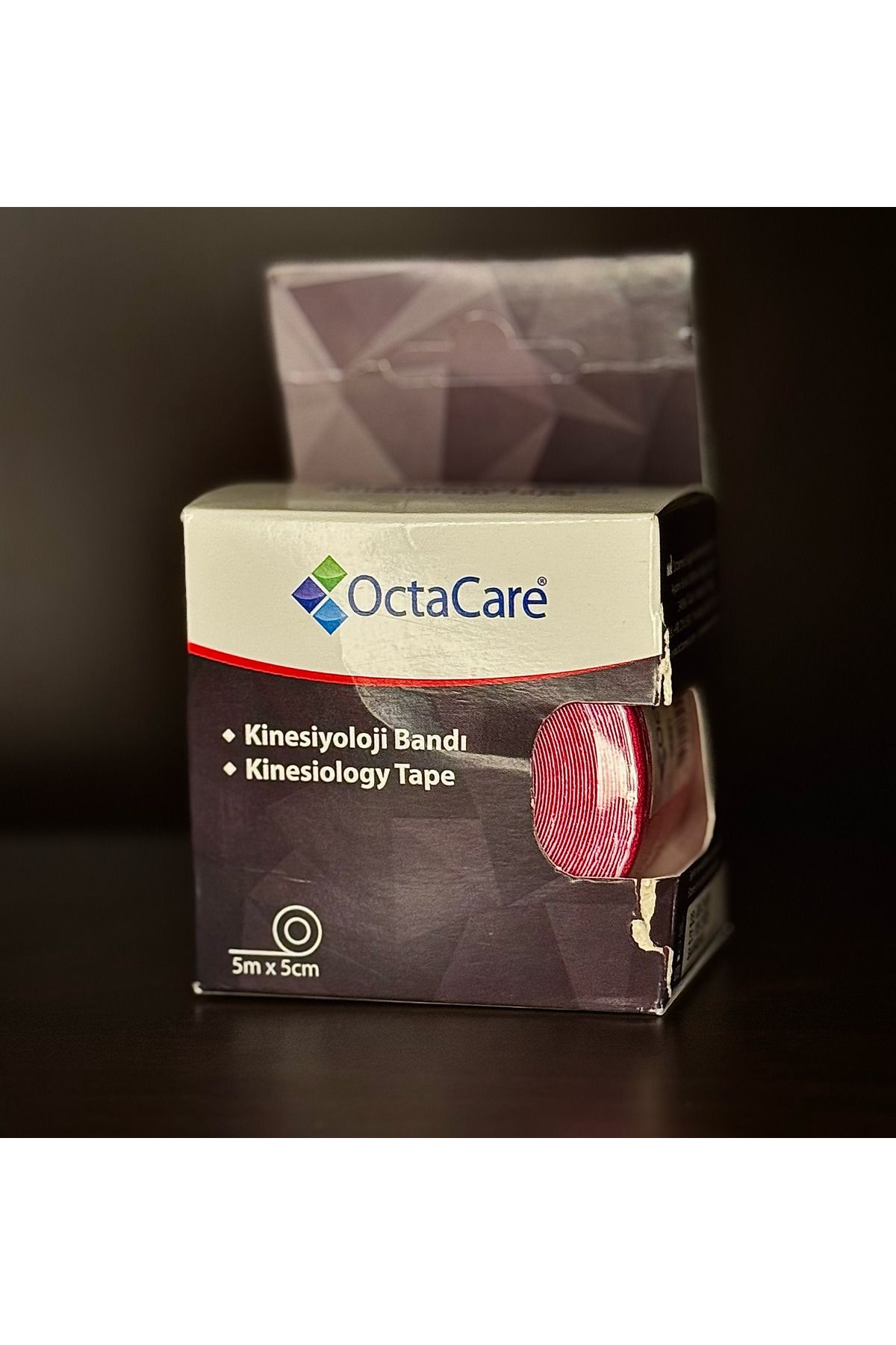 Octacare Kinesiyoloji Kinezyo Ağrı Bandı Sporcu Bandı Kırmızı Renk 5 × 5 Cm