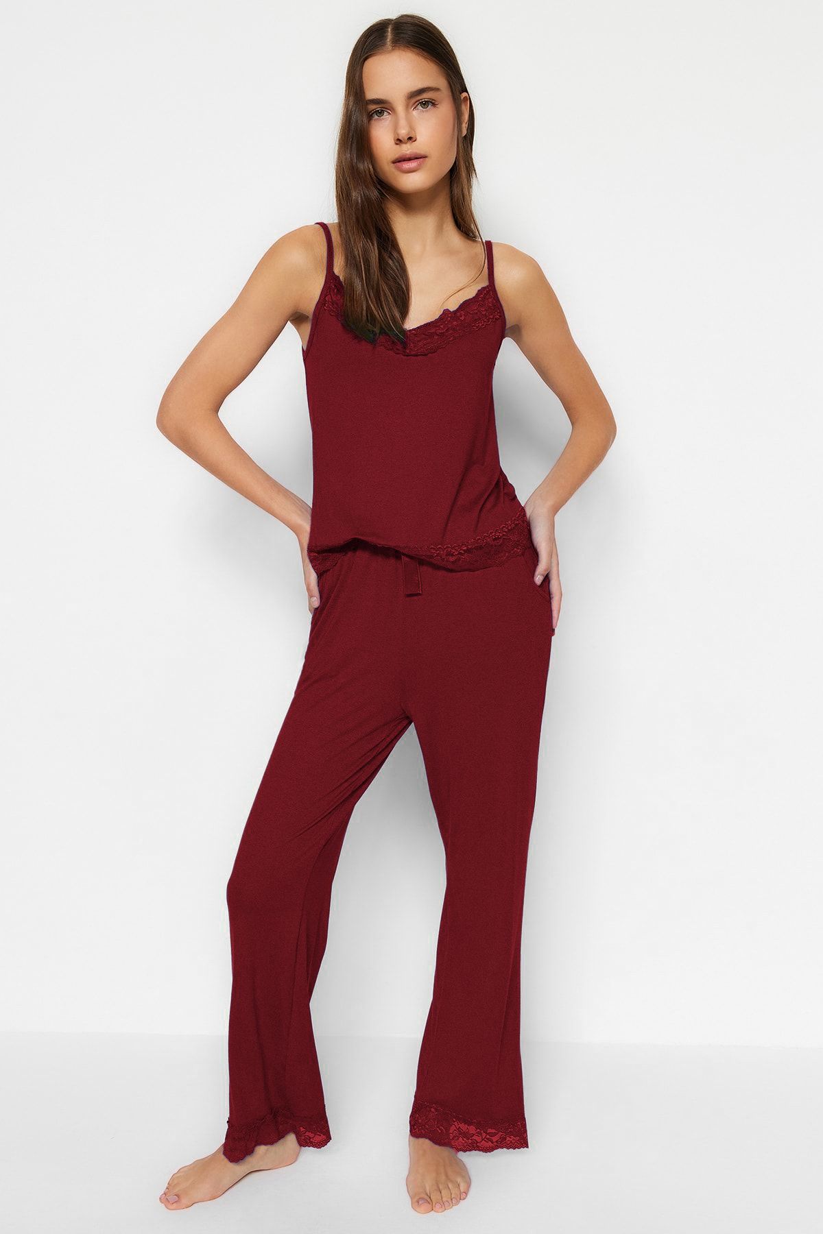 Trendyol Collection-Set pijamale tricotate din viscoză - cu dantelă roșie claret și detaliu panglică, curea de frânghie THMSS20PT0134 3