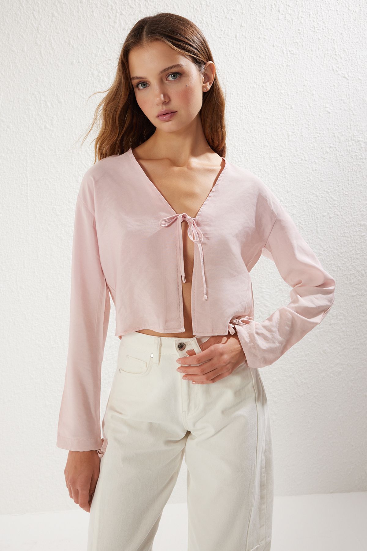 Trendyol Collection Różowa Bluzka Z Długim Rękawem I Koronką Z Modalu Twoss25bz00167 Kobieta - 36