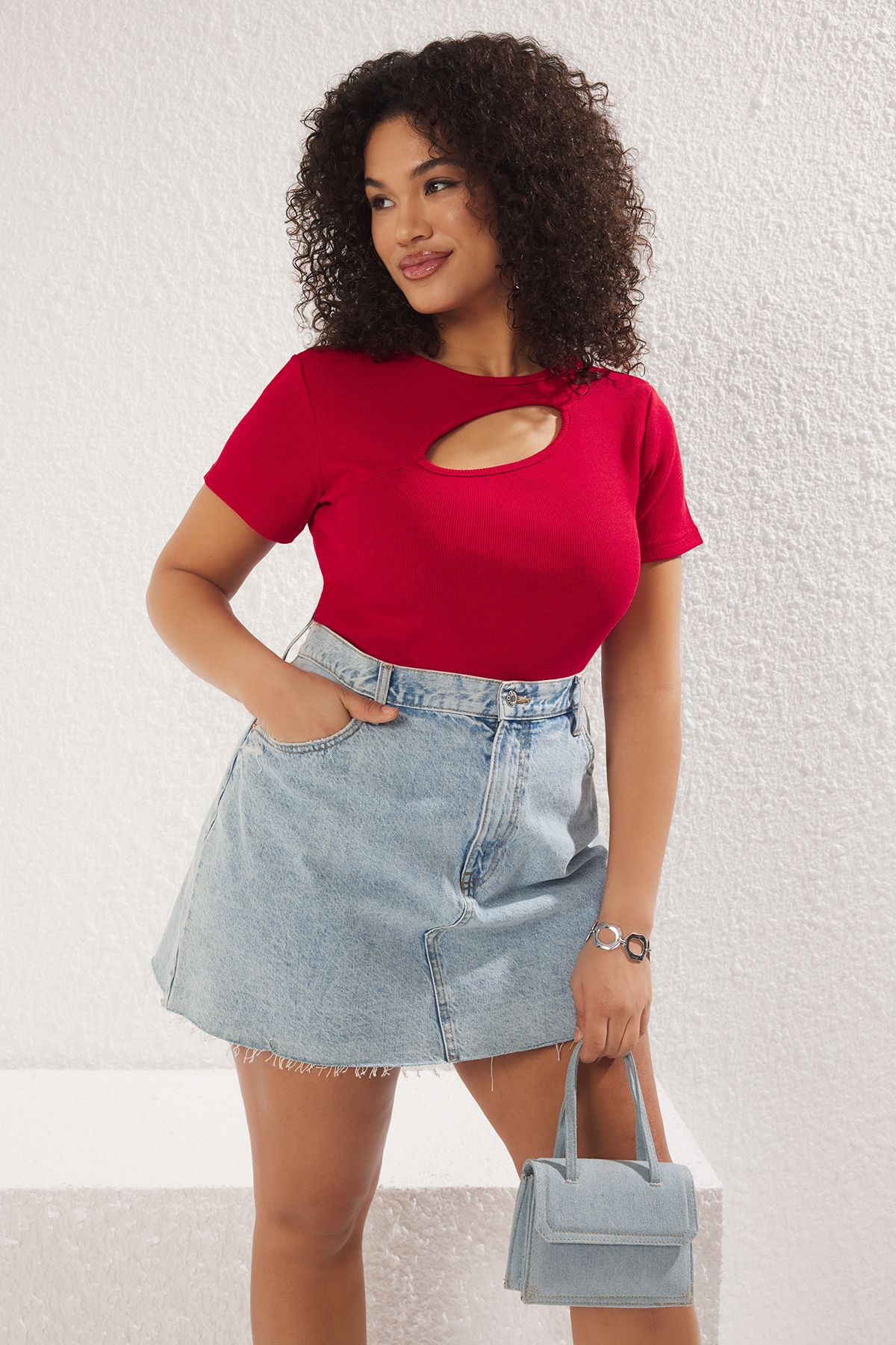 Trendyol Curve-Bluză tricotată cu camisole roșie de mărime mare 6