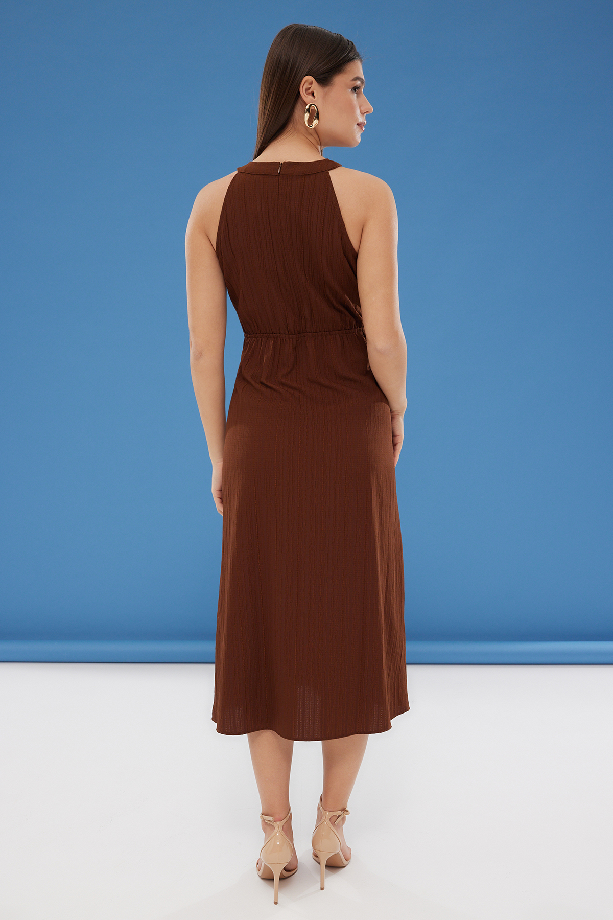 Trendyolmilla  Kahverengi Düz Kesim Düğüm Detaylı Maxi Dokuma Elbise TWOSS25EL00145 - Görsel 6