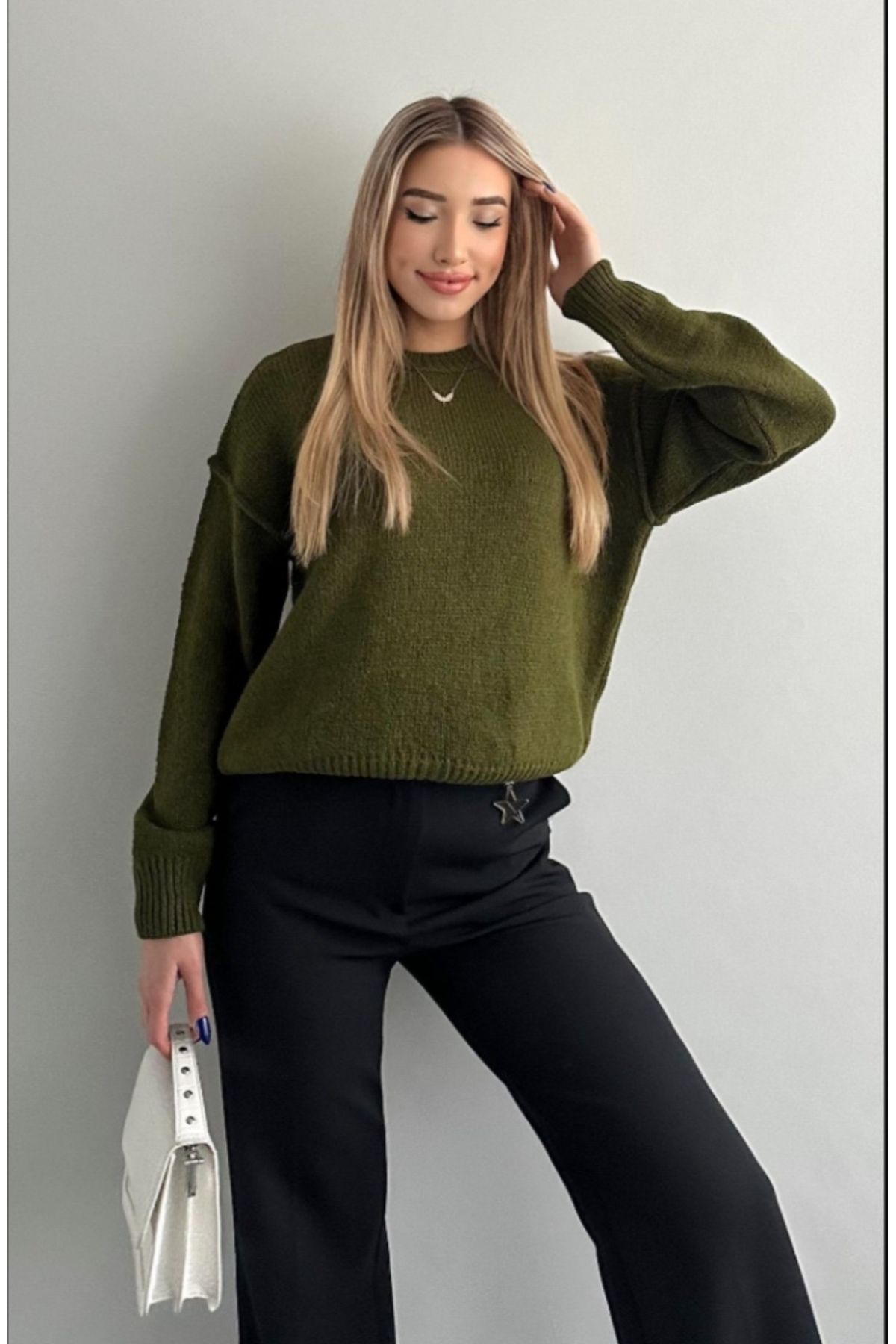 fujya Pulover De Damă Din Tricotaje De Culoare Kaki - Decolteu, Cusătură Inversă, Textura Moale Femeie - Standard
