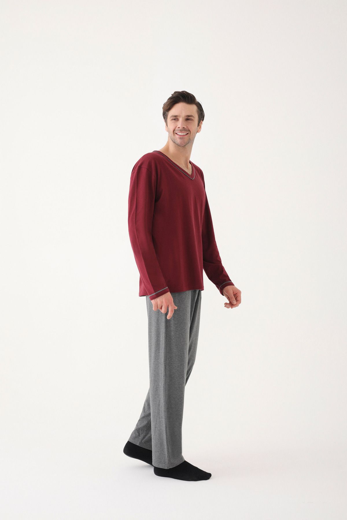 koza iç giyim-Men's Cotton Long Sleeve Pajama Set with Intermediate Ribs and Pocket Detail 3