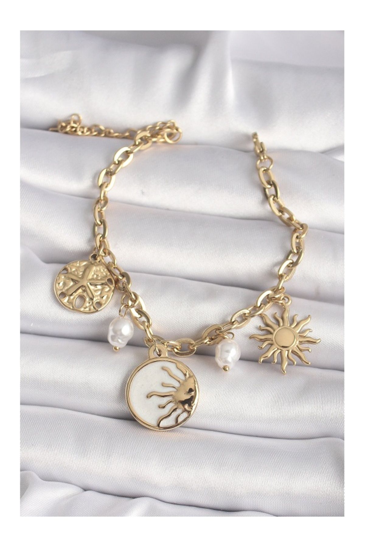 Clariss-316L Steel Gold Color Chain White Pearlescent Sun Model Pearl Detail Women's Bracelet 1