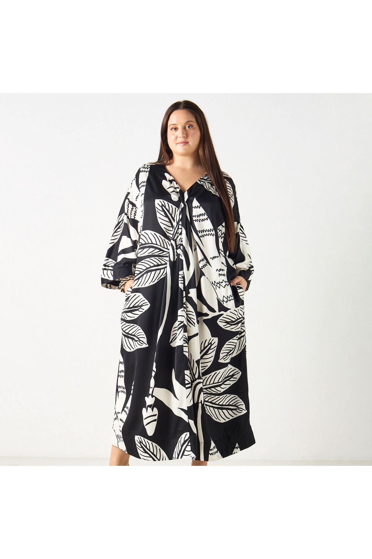 Ulla Popken-Leaf Print Kaftan 1