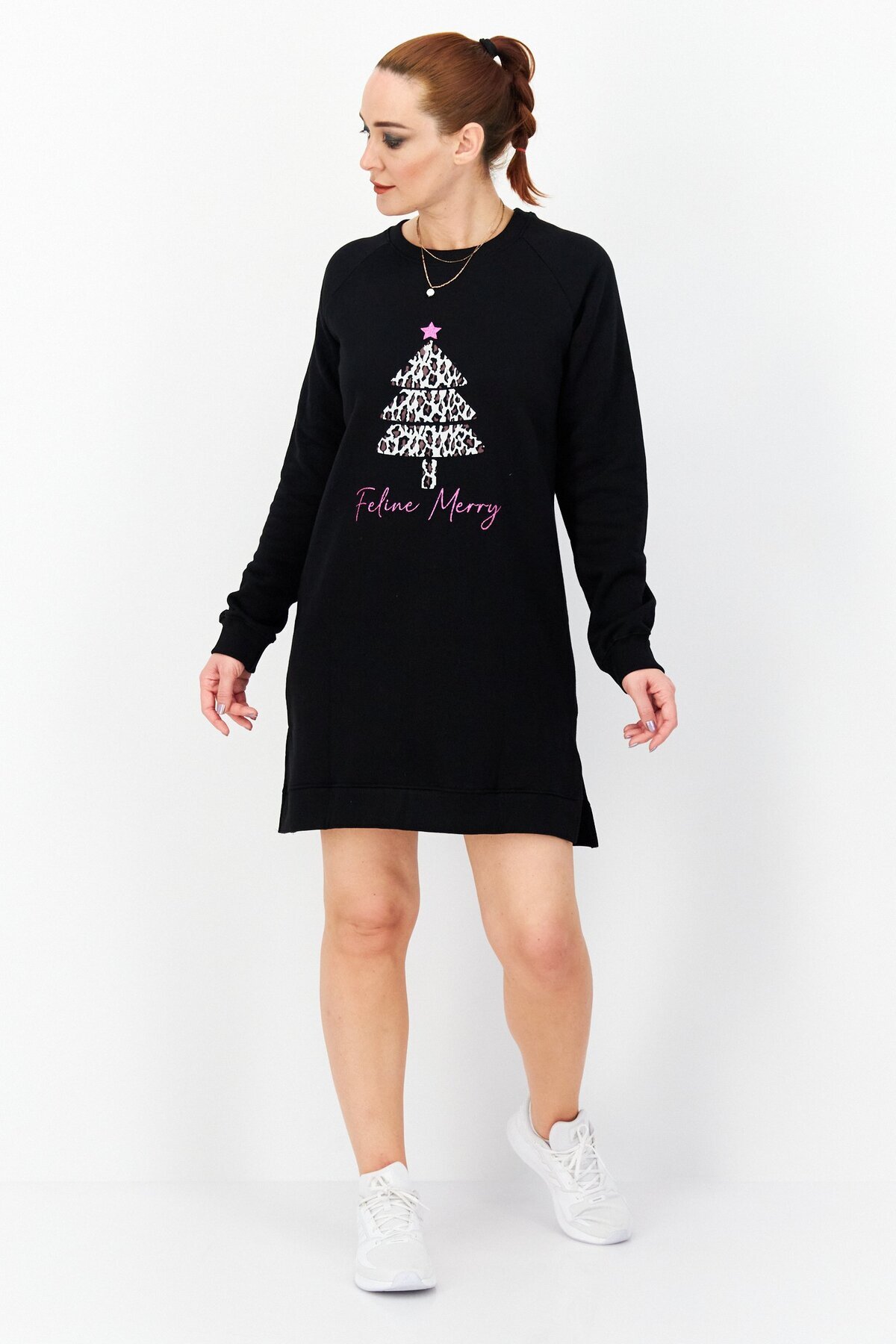 Threadbare-Women Crew Neck Graphic Sweater Dress, Black 4