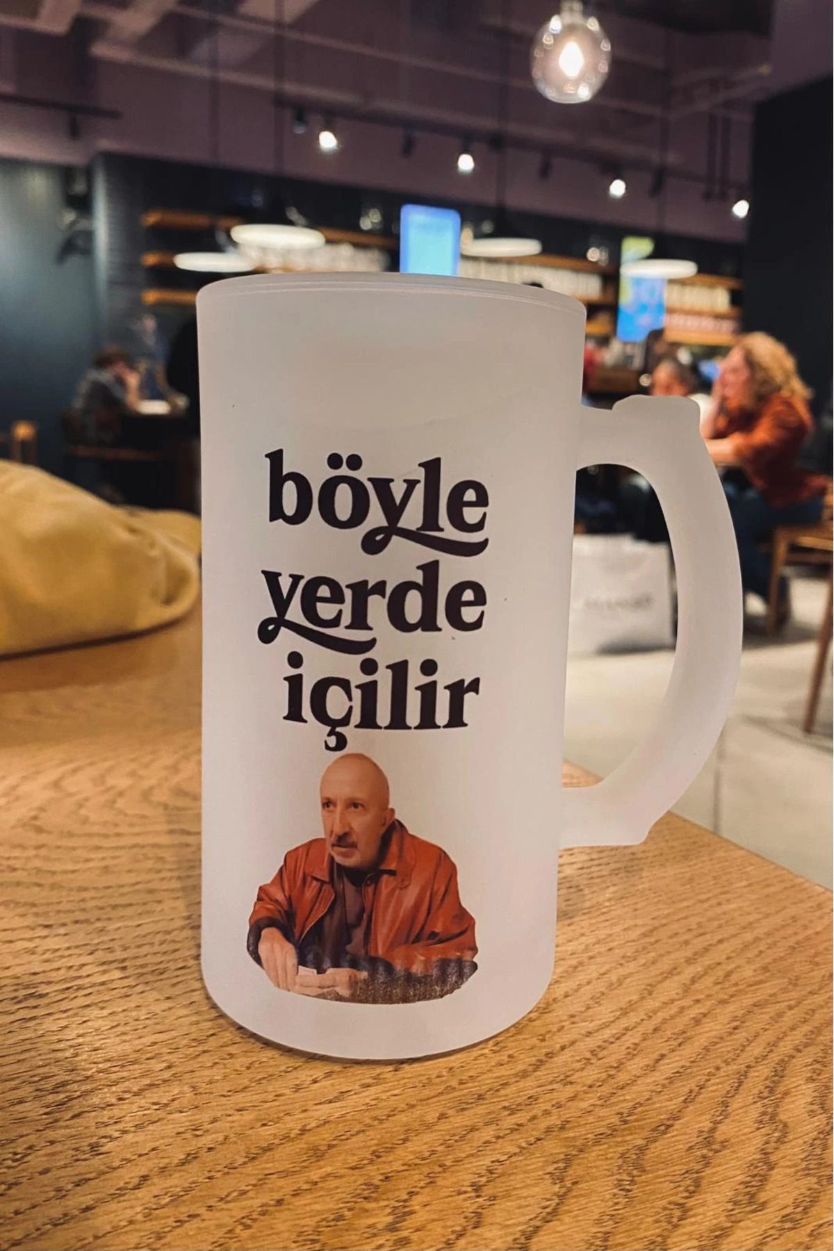 Namgo Halil Güneşli ''Böyle Yerde İçilir'' Buzlu Cam Bardağı (500cc.)