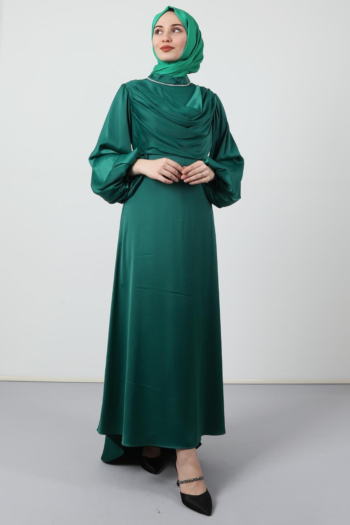 Tail Degage Dress Green