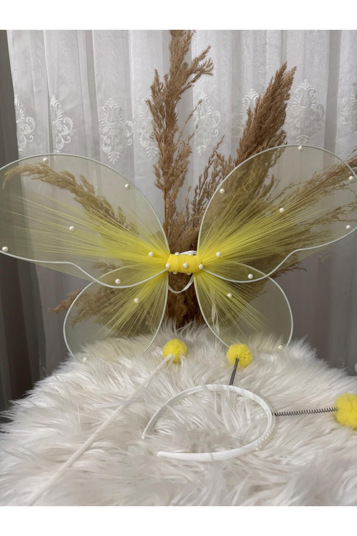 entrend-Pearl Detailed Butterfly Wing Yellow Crown Wand Set 2