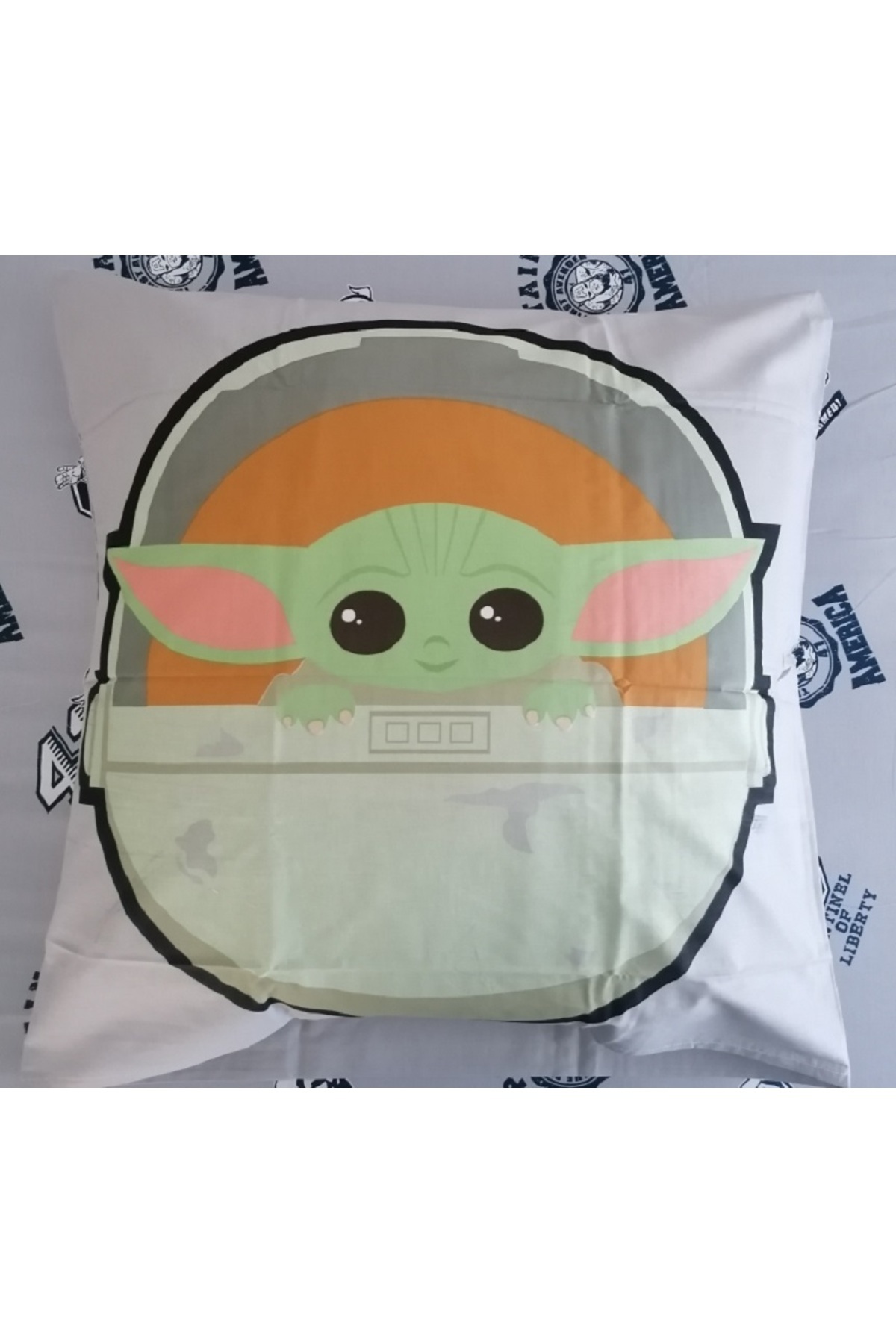 Taç-Yoda Patterned Baby Crown 65X65 cm - 100% Cotton Ranforce Throw Pillow Cover 1