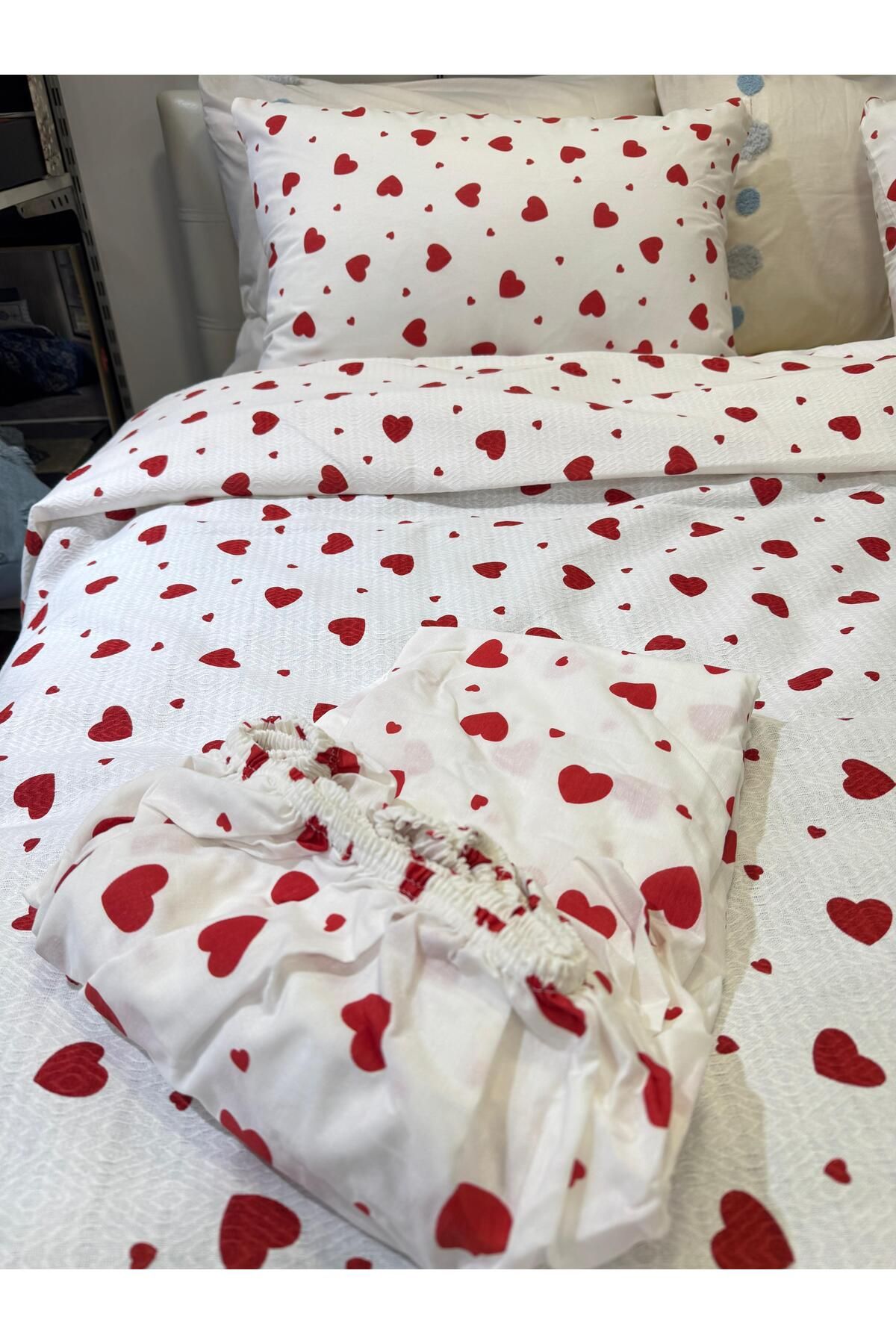 ŞENER HOME-Heart Patterned Bed Sheet Elastic Single Pique Set 8