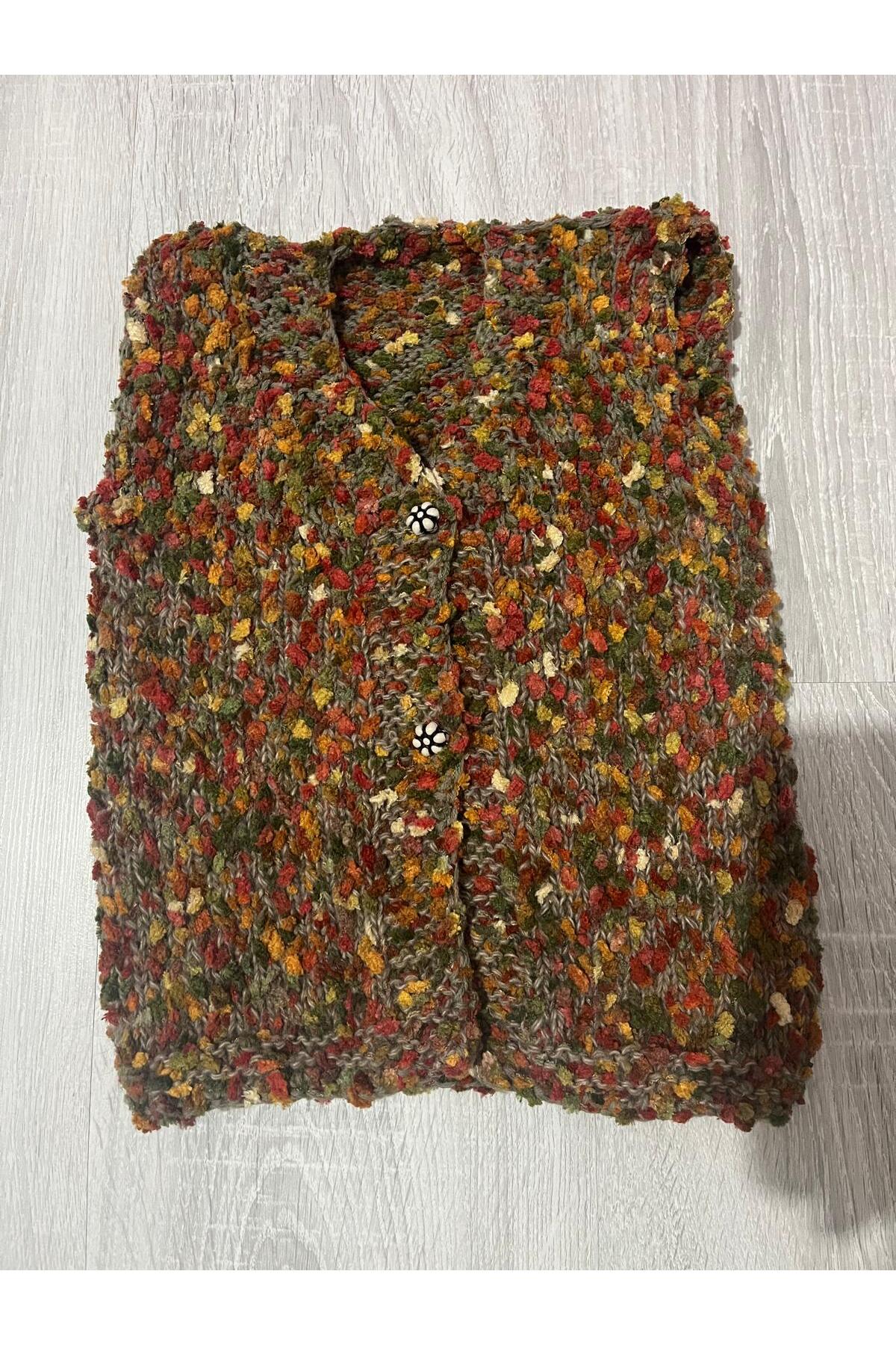 ŞengülKozmetik Kız Bebek&Çocuk El Örmesi Yelek Renkli Düğmeli fotoğrafı 2 (önizleme)