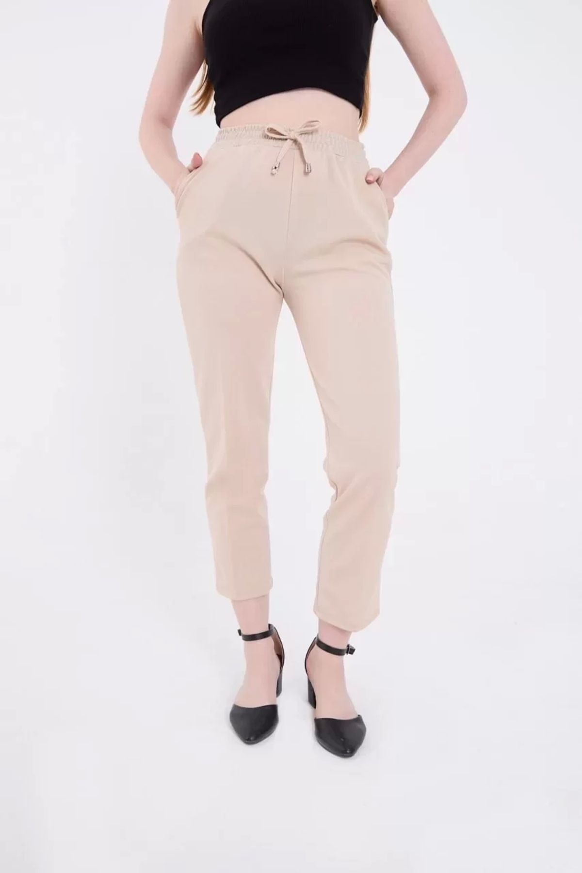 AE Stil Kadın Tam Kalıp Basic Eşofman Pantolon - Bej
