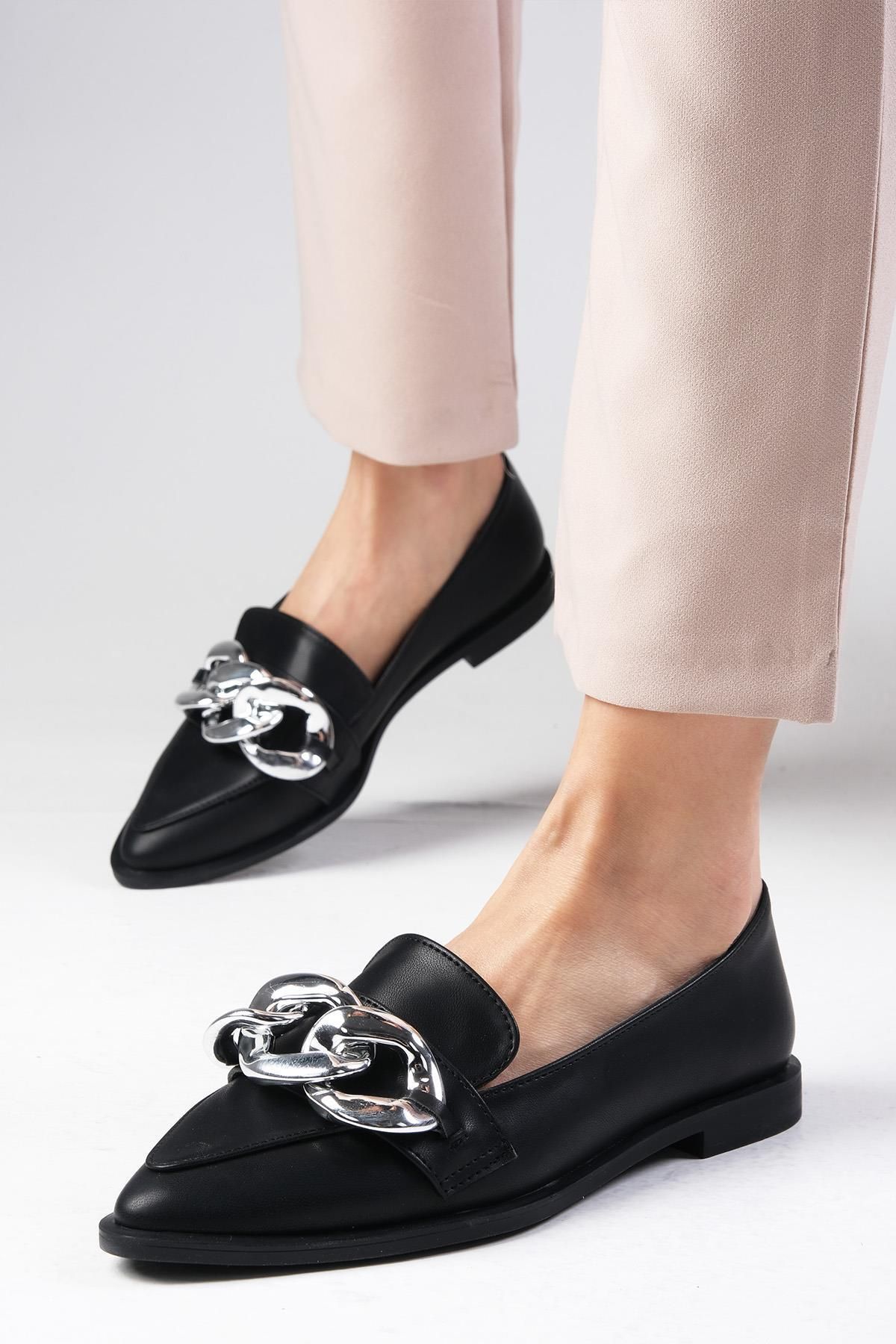 لوفر مشکی زنانه سیاه Gianna Color Chain Accessory Loafer Daily Flat Mio Gusto
