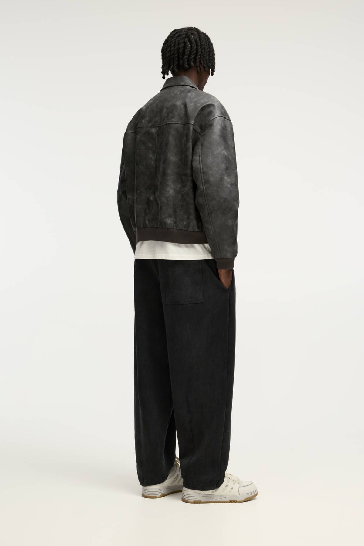 کت مشکی مردانه ژاکت چرمی مصنوعی گلدوزی شده Pull Bear Pull & Bear