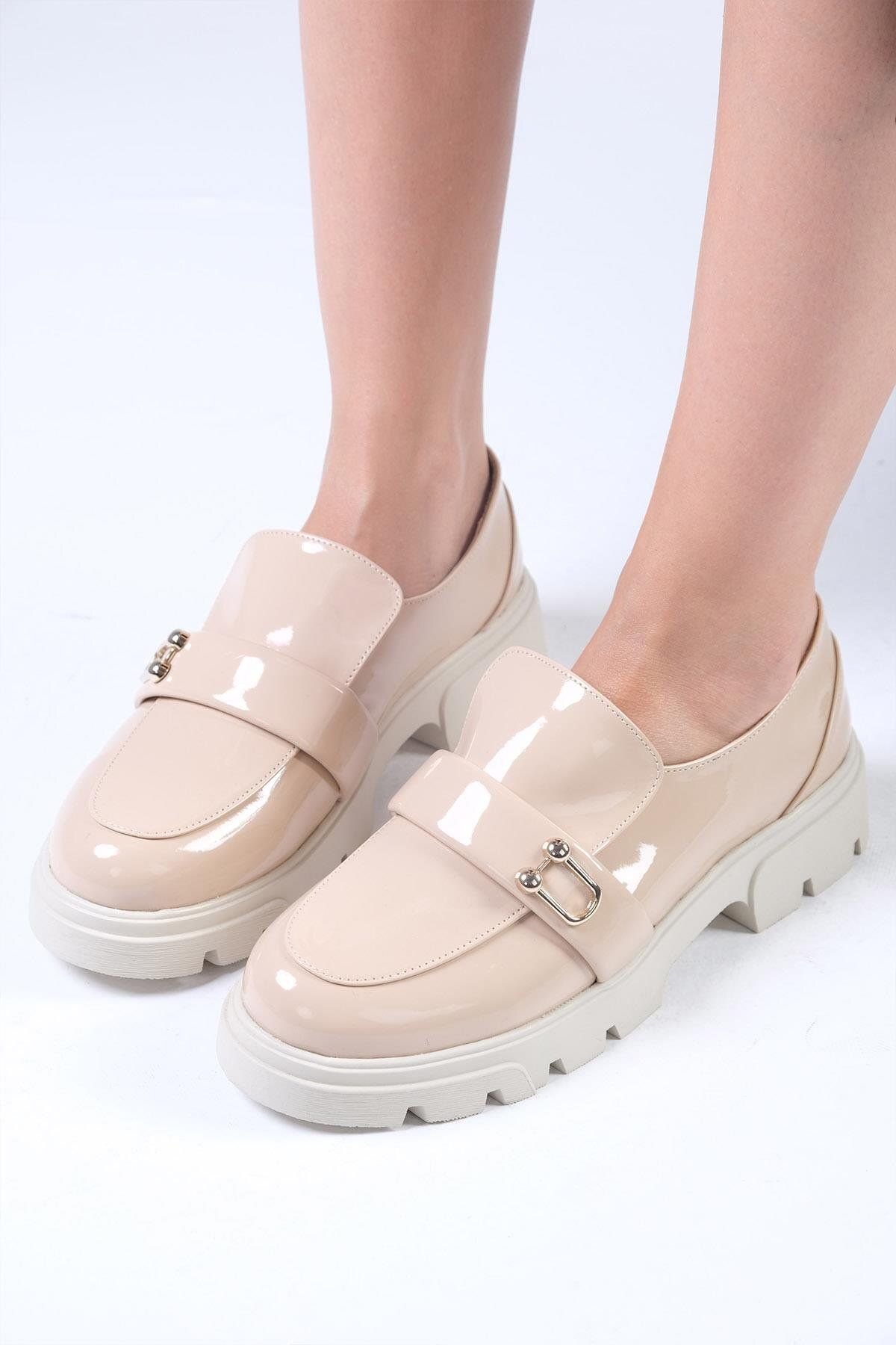 Mio Gusto Pantofi De Damă Katy Skin Color Cu Talpă Groasă Femeie - 39
