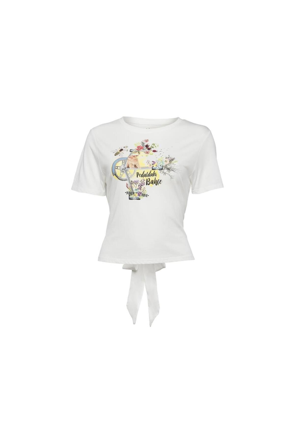 Biggdesign-Nature Garden on Pedal Women's T-shirt 1
