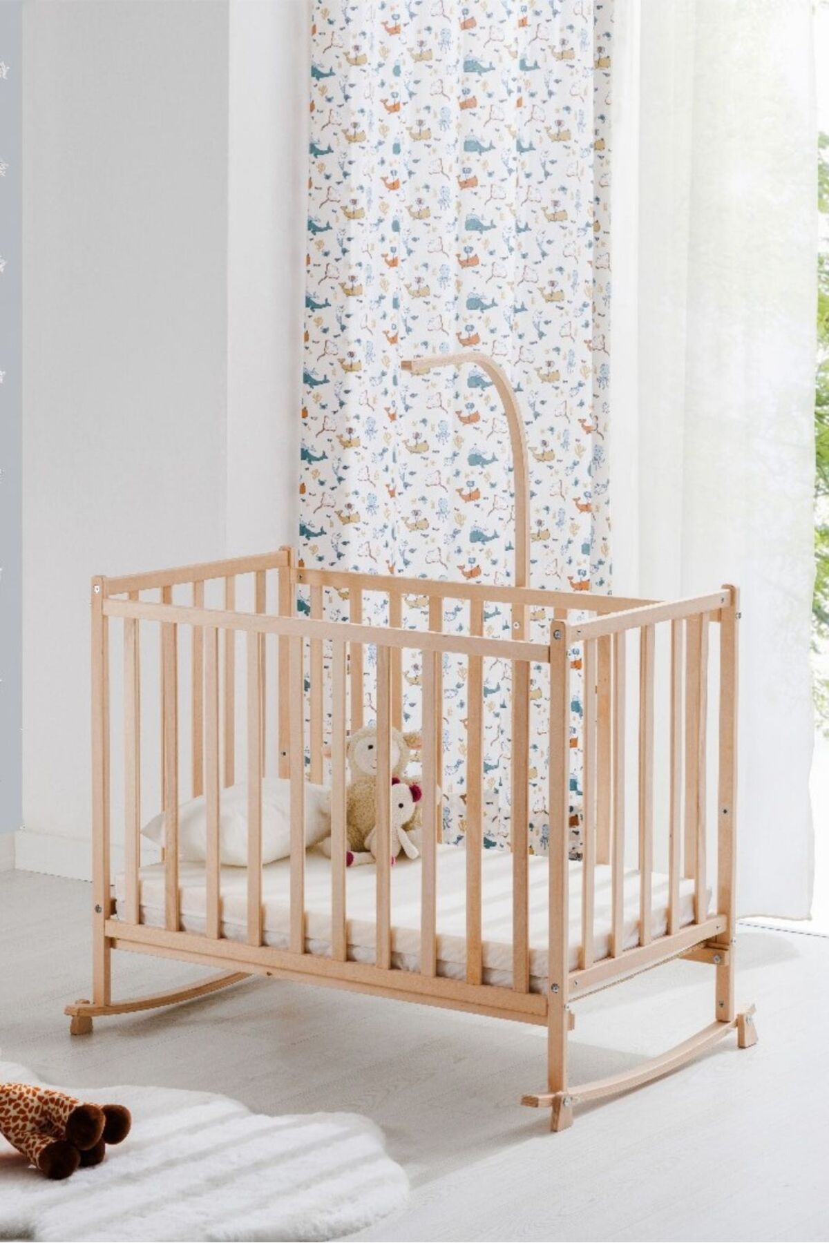 babywho BW6010 - Sallanır Sabitlenir Ahşap Bebek Beşik