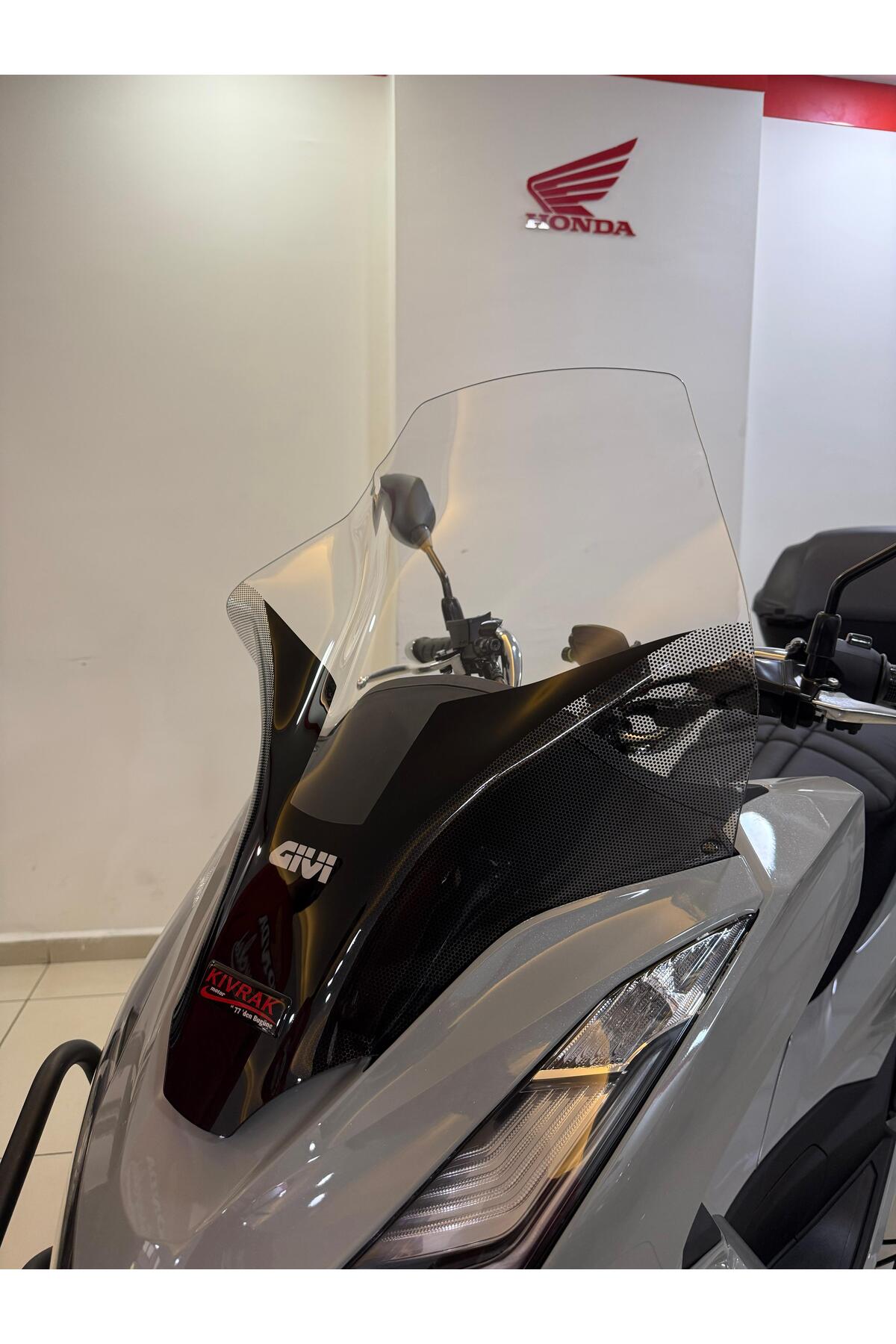 Givi HONDA PCX 125 (21-24) Uyumlu RÜZGAR SİPERLİK - Fiyatı, Yorumları