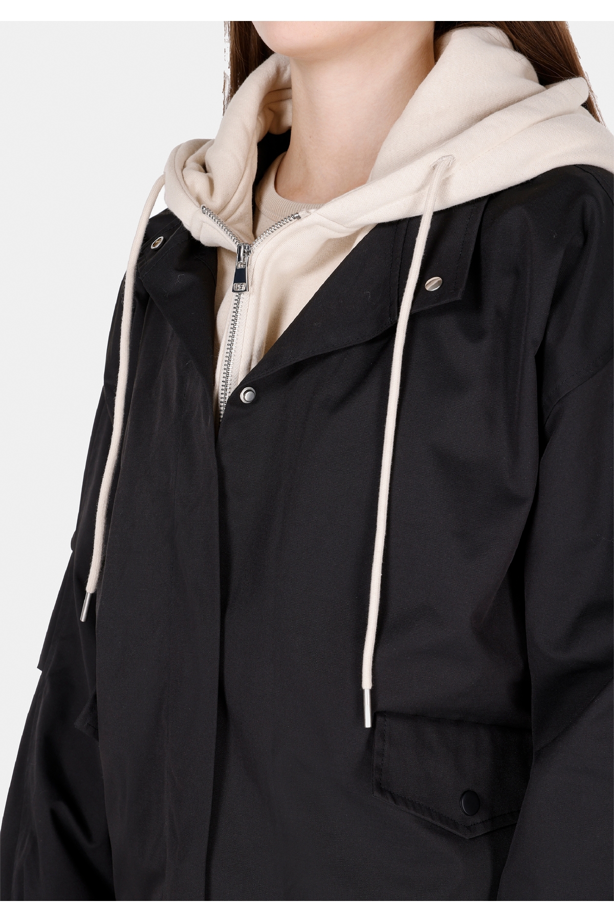 Colin’s  Regular Fit Kapüşonlu Fermuarlı Astarlı Suya Dayanıklı Kadın Siyah Mont Cl1072357 - Görsel 4