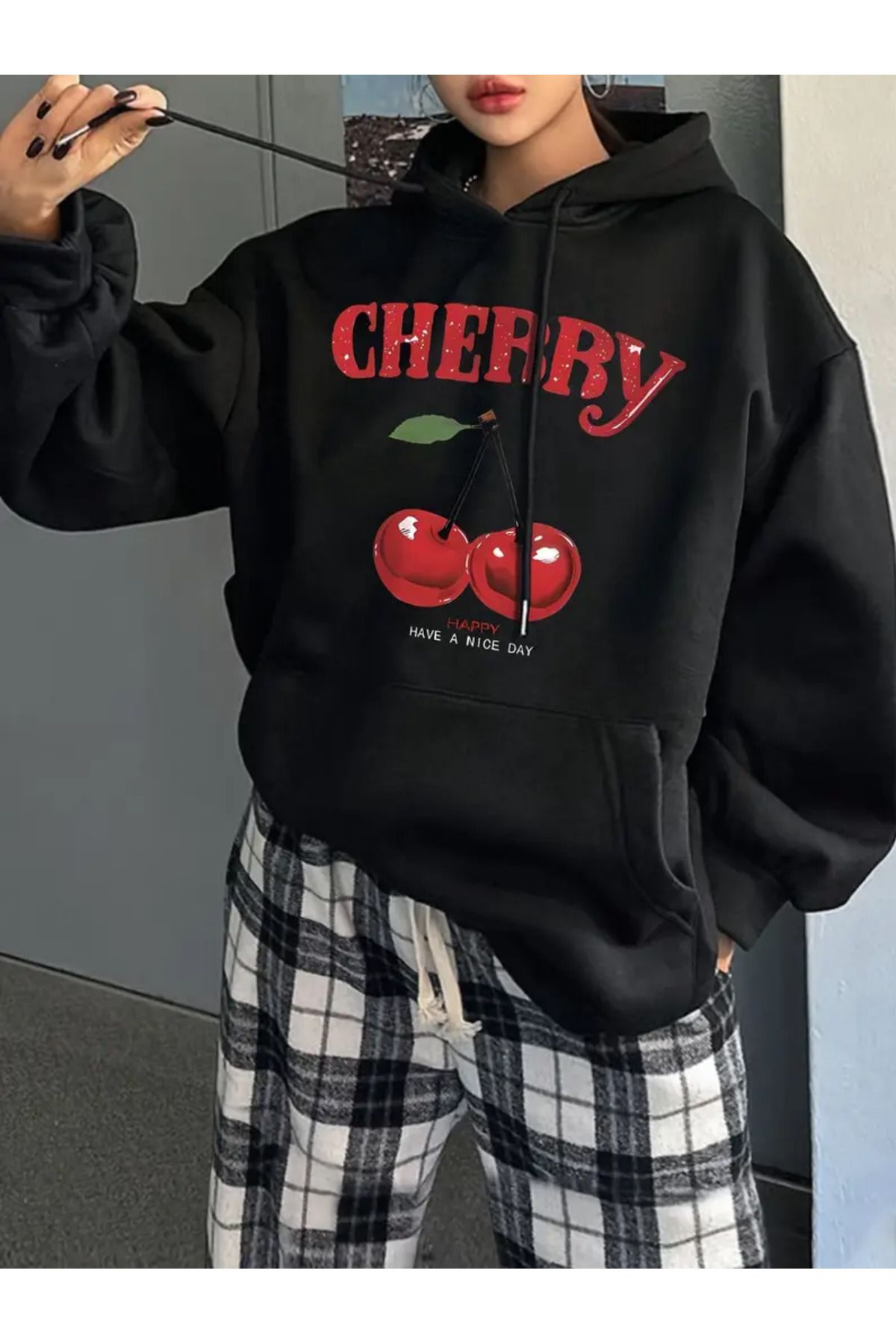 Shoprise Trend Cherry Baskılı Rahat Kalıp Oversize Kadın Sweatshirt