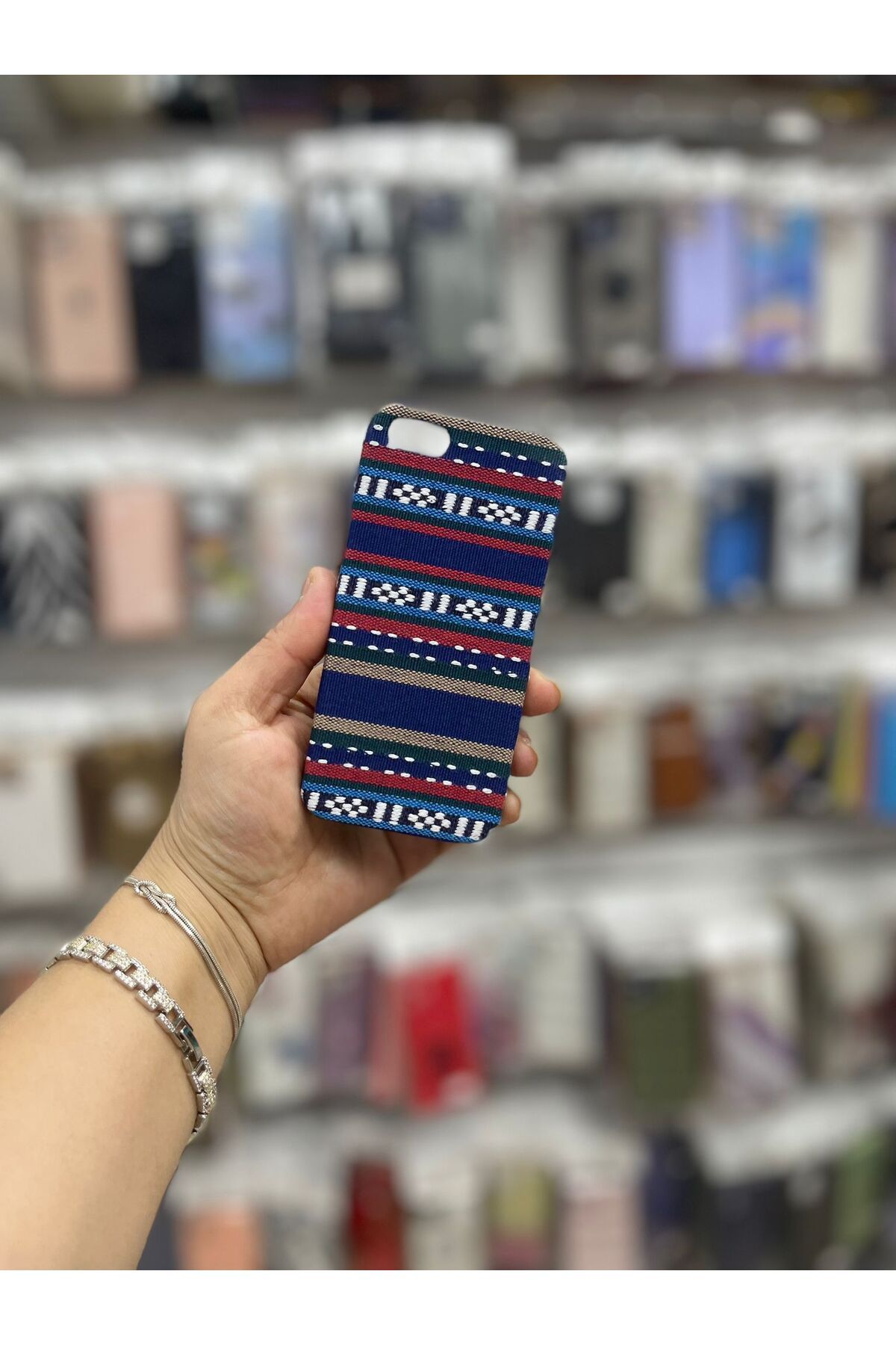 TECNOTREND APPLE İPHONE 5/5S KİLİM DESENLİ SİİLİKON KILIF