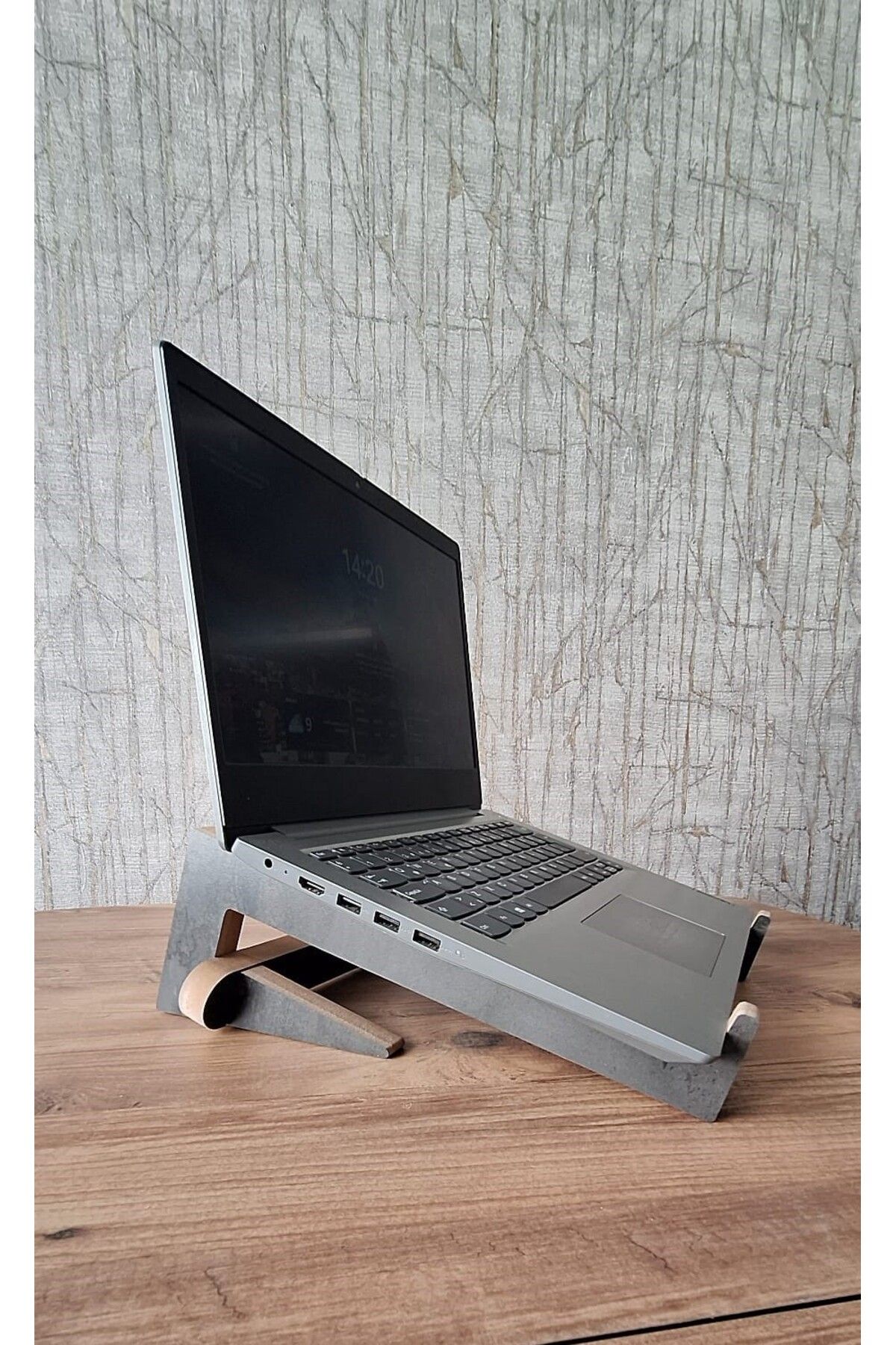 soylu concept Ahşap Laptop Yükseltici Laptop Standı Tüm Modellerle Uyumlu Taşınabilir Notebook Standı MDF